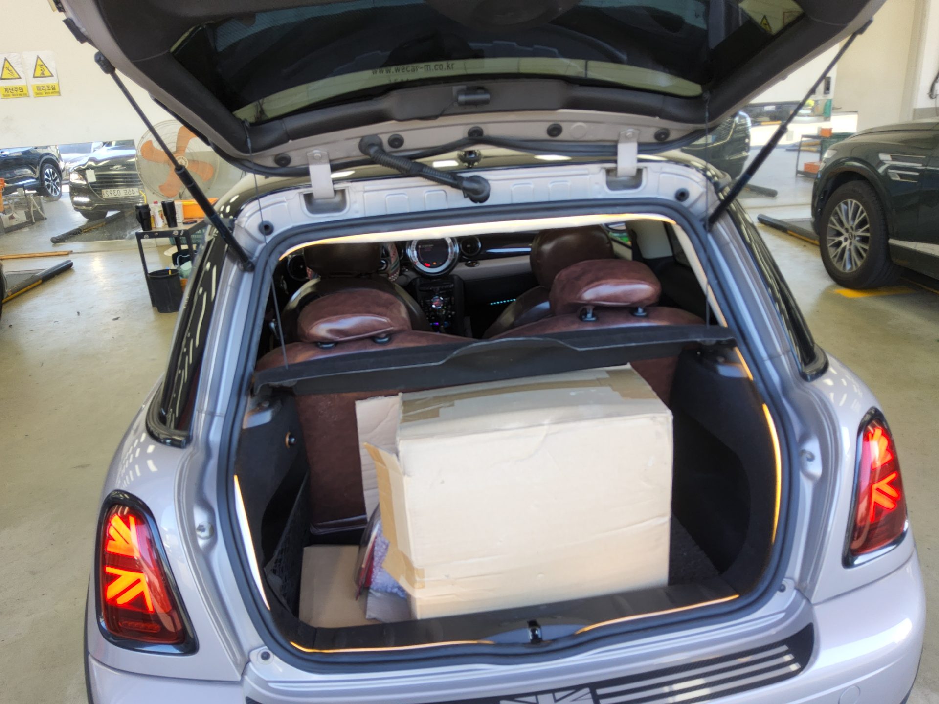 MINI COOPER (2ND GEN) 2.0 D BAKER STREET 2012 - zdjęcie 14