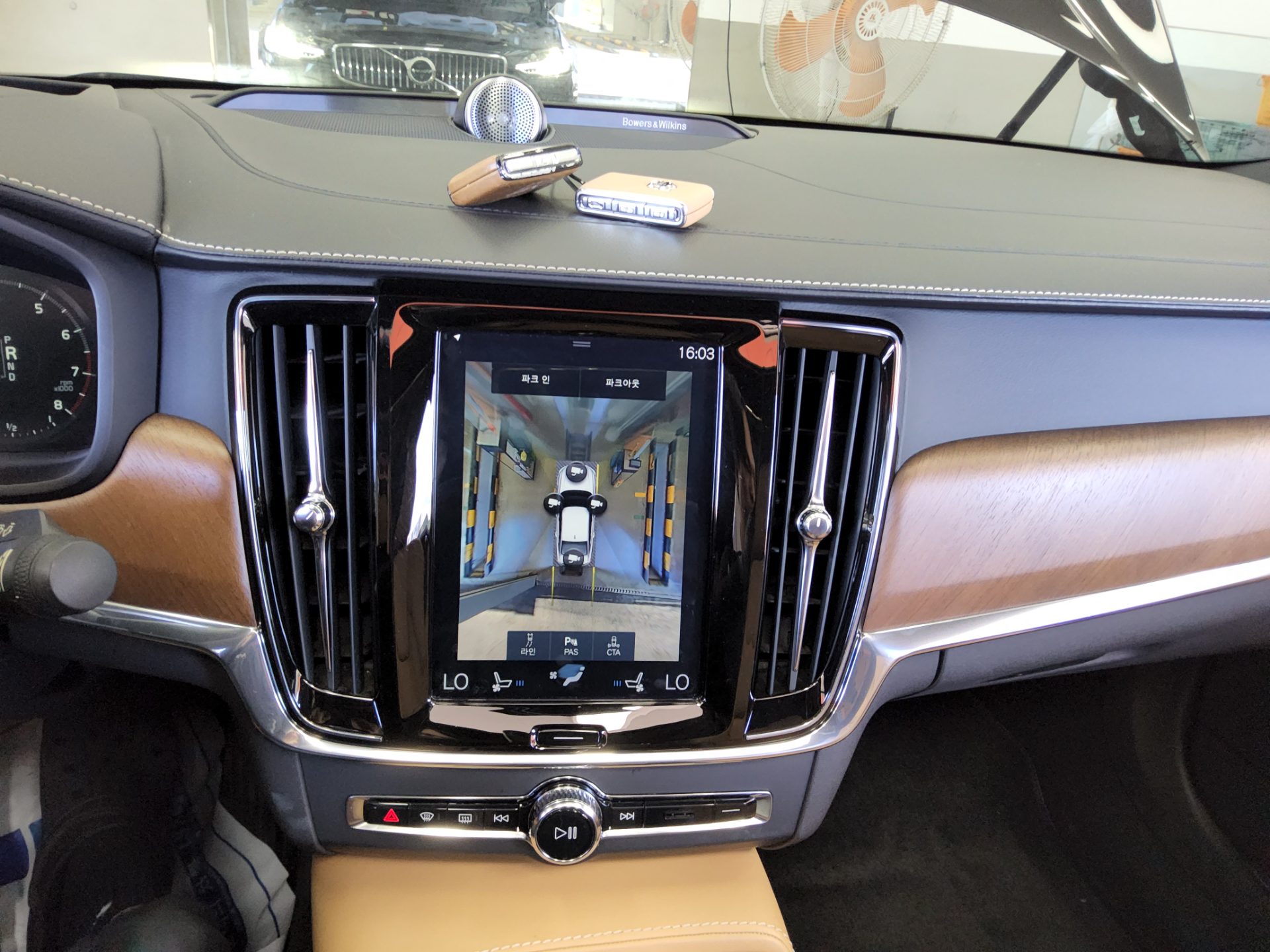 VOLVO THE NEW S90 T5 INSCRIPTION 2019 - zdjęcie 18