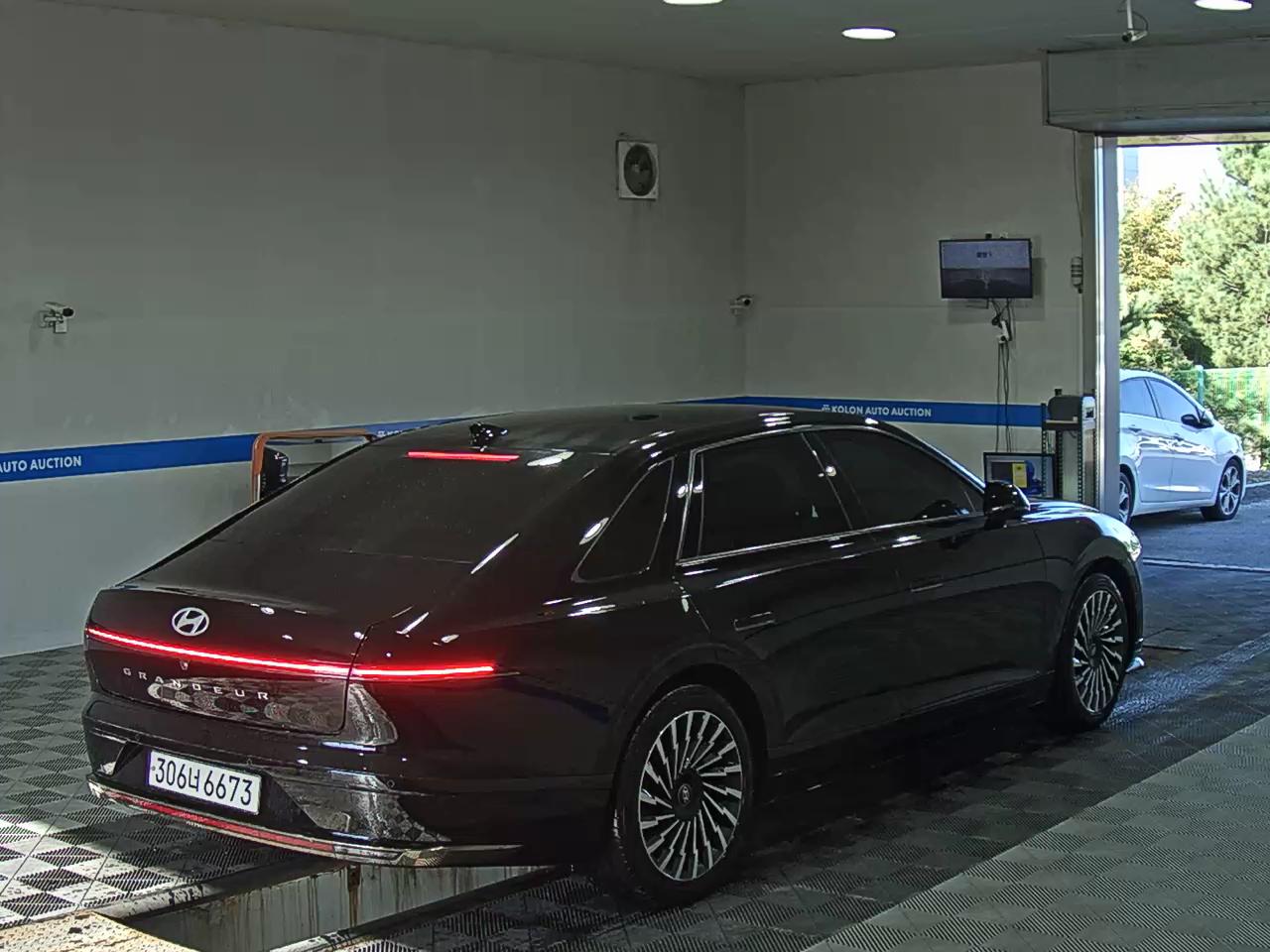 HYUNDAI THE ALL NEW GRANDEUR HYBRID 1.6 HYBRID CALLIGRAPHY 2024 - zdjęcie 5