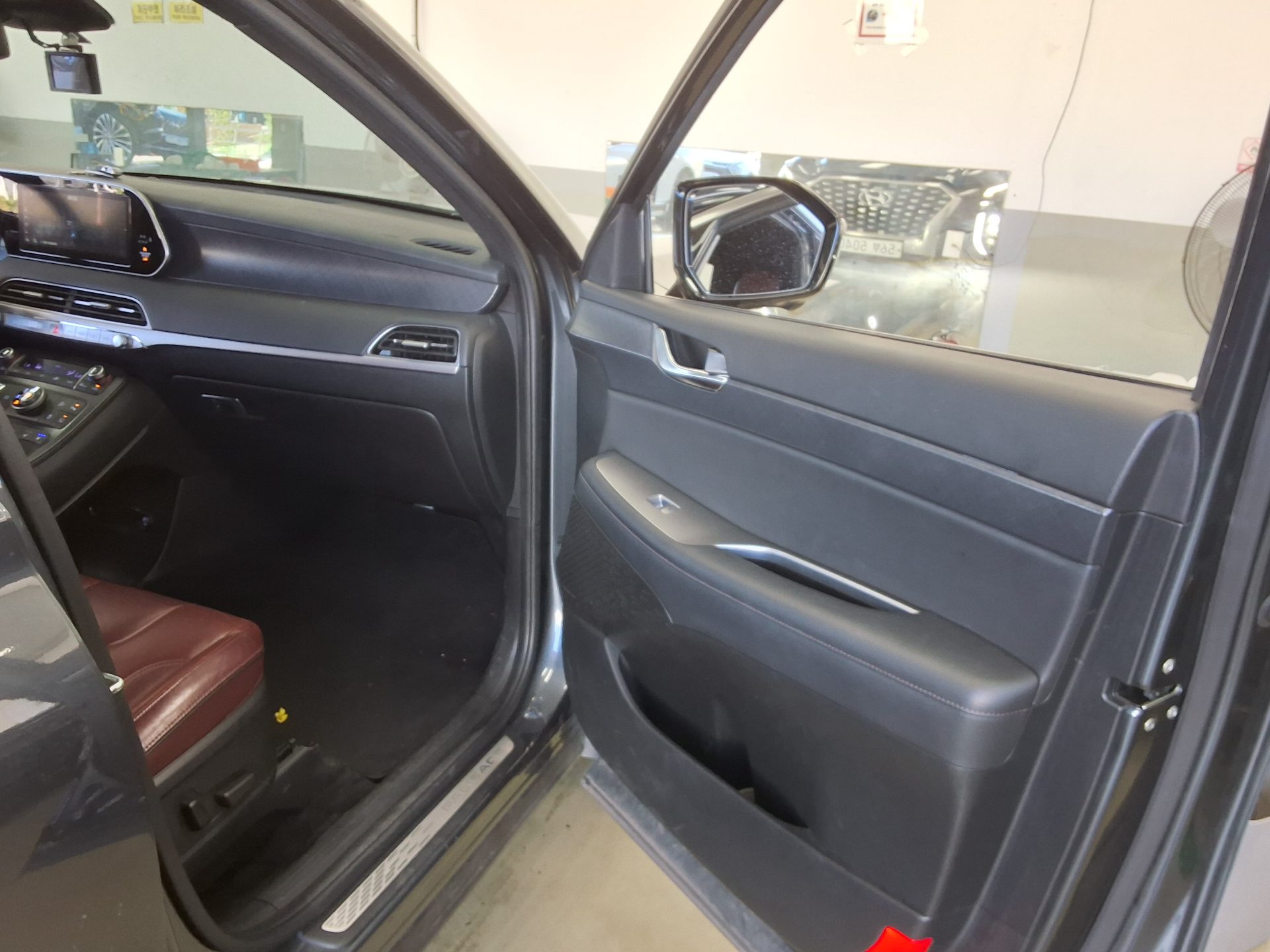 HYUNDAI PALISADE 3.8 GASOLINE AWD PRESTIGE 2019 - zdjęcie 14