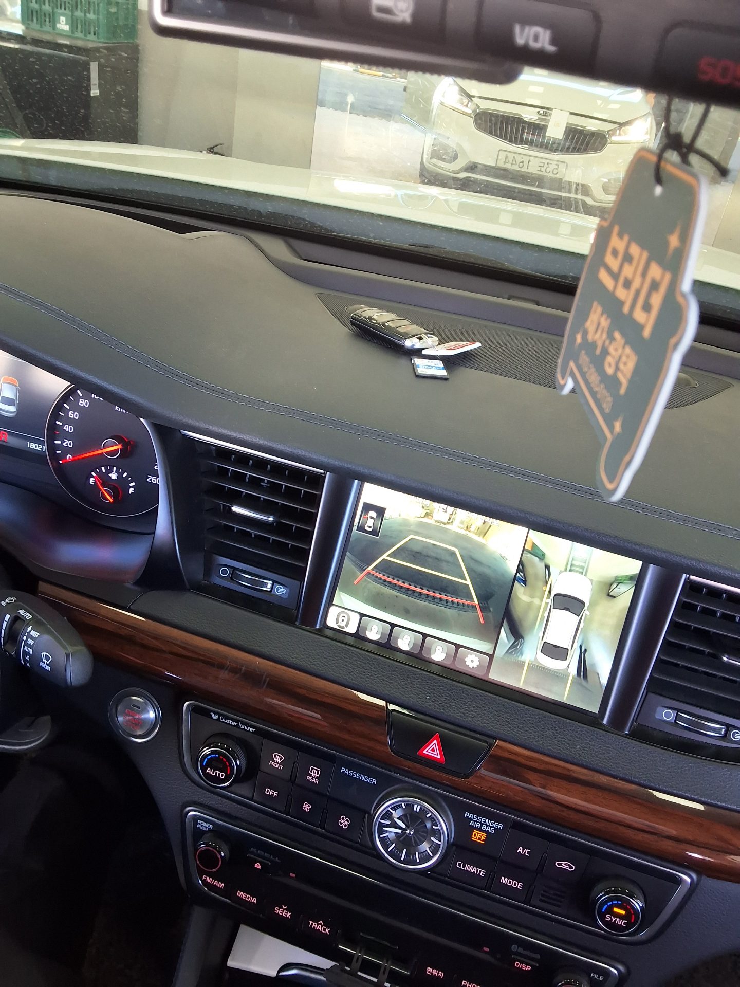 KIA ALL NEW K7 3.3 GDi NOBLESSE SPECIAL 2016 - zdjęcie 17