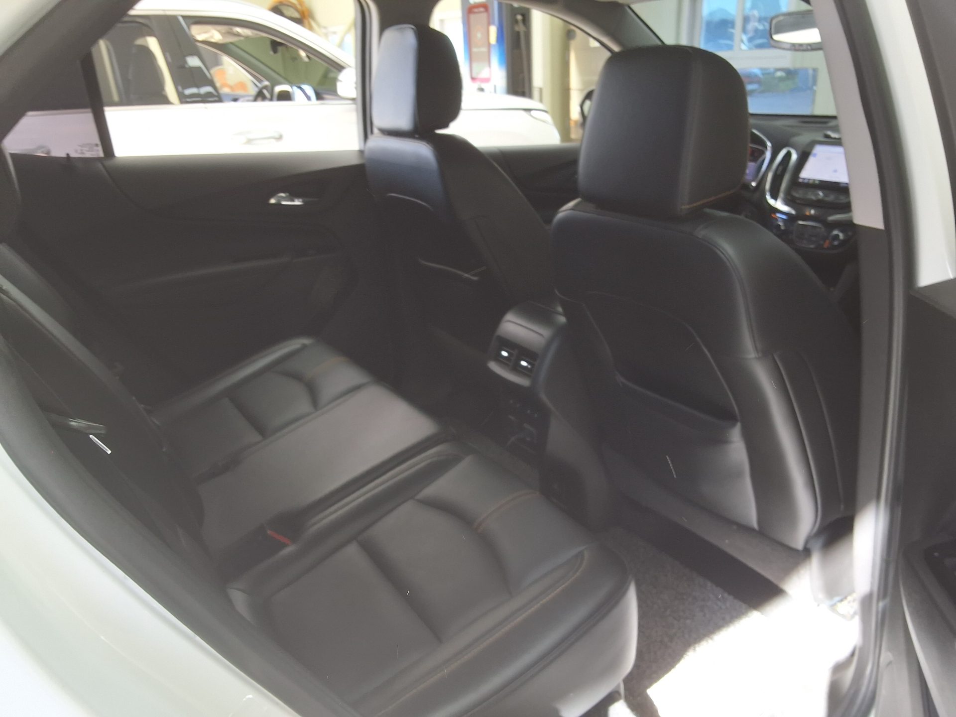 CHEVROLET (DAEWOO) THE NEXT EQUINOX 1.5 GASOLINE AWD LT 2022 - zdjęcie 14