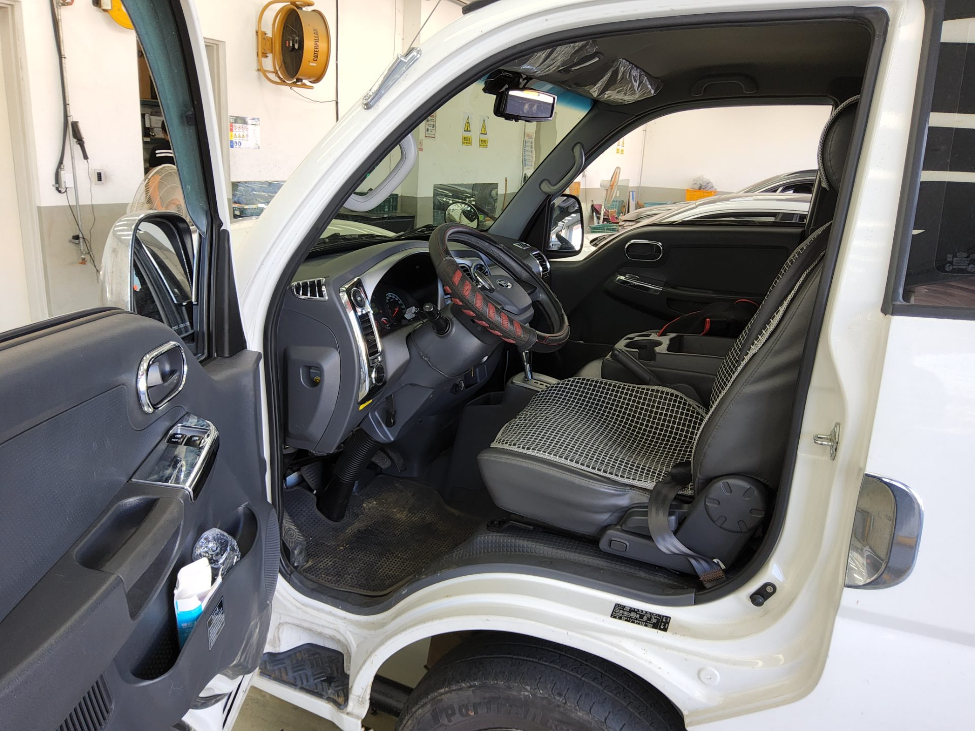 KIA BONGO III CARGO WING BODY 1 TON 2014 - zdjęcie 10