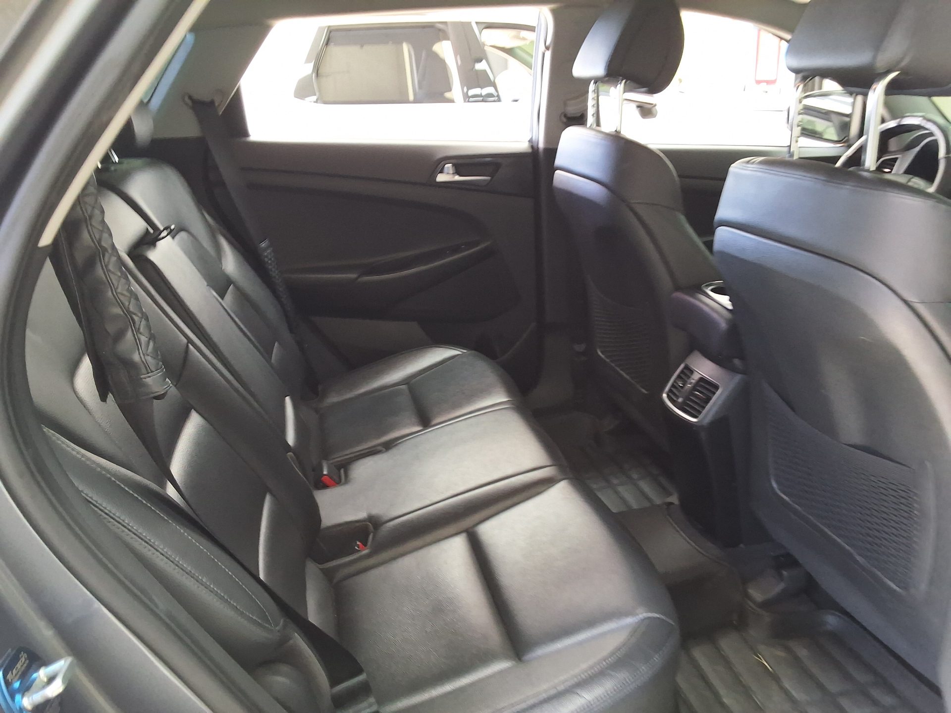 HYUNDAI ALL NEW TUCSON DIESEL R2.0 2WD MODERN 2017 - zdjęcie 14