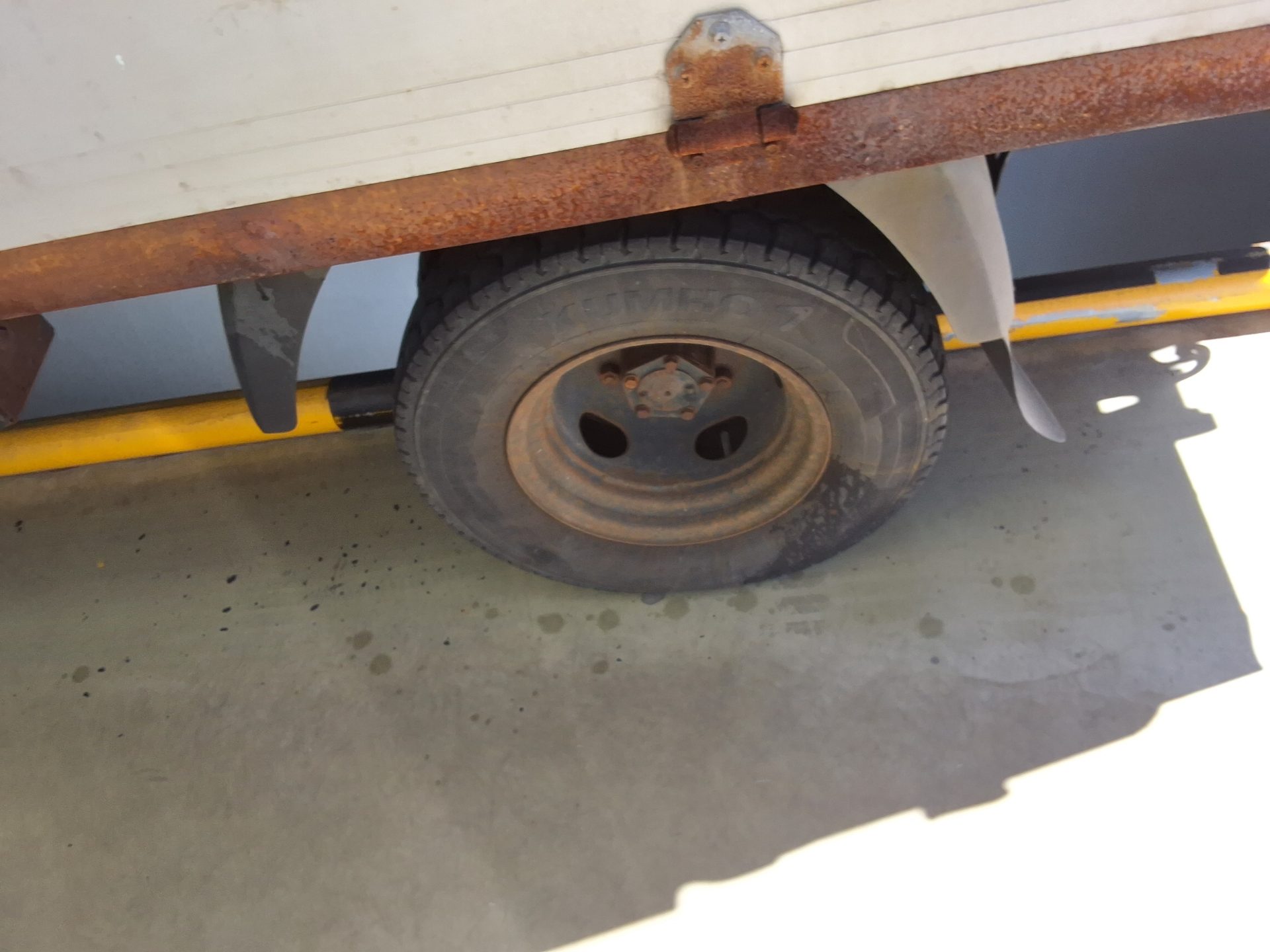 KIA BONGO III CARGO WING BODY 1 TON 2011 - zdjęcie 16