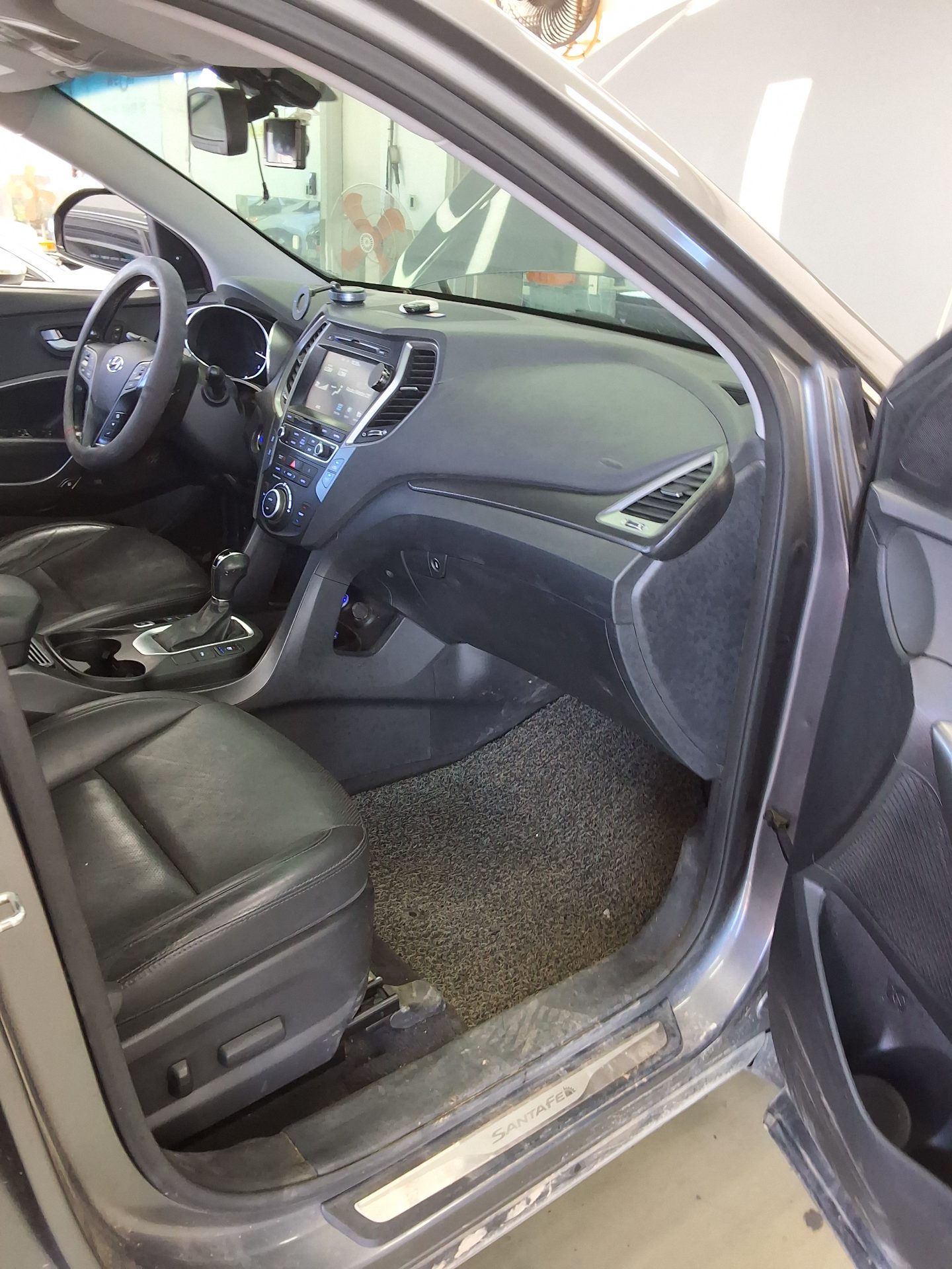 HYUNDAI SANTA FE THE PRIME DIESEL R2.0 4WD EXCLUSIVE SPECIAL 2017 - zdjęcie 14