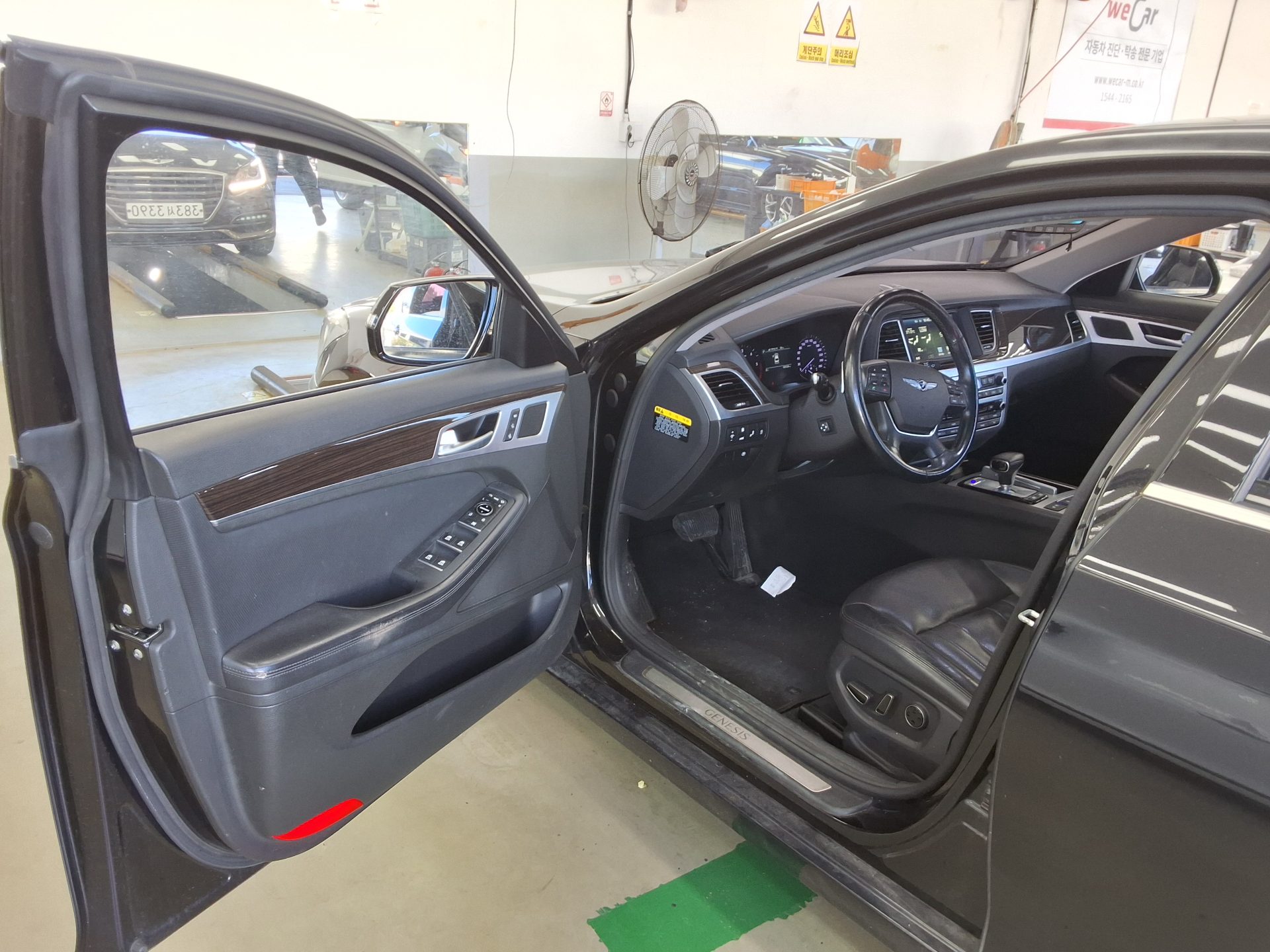 GENESIS G80 2.2 D LUXURY 2018 - zdjęcie 10