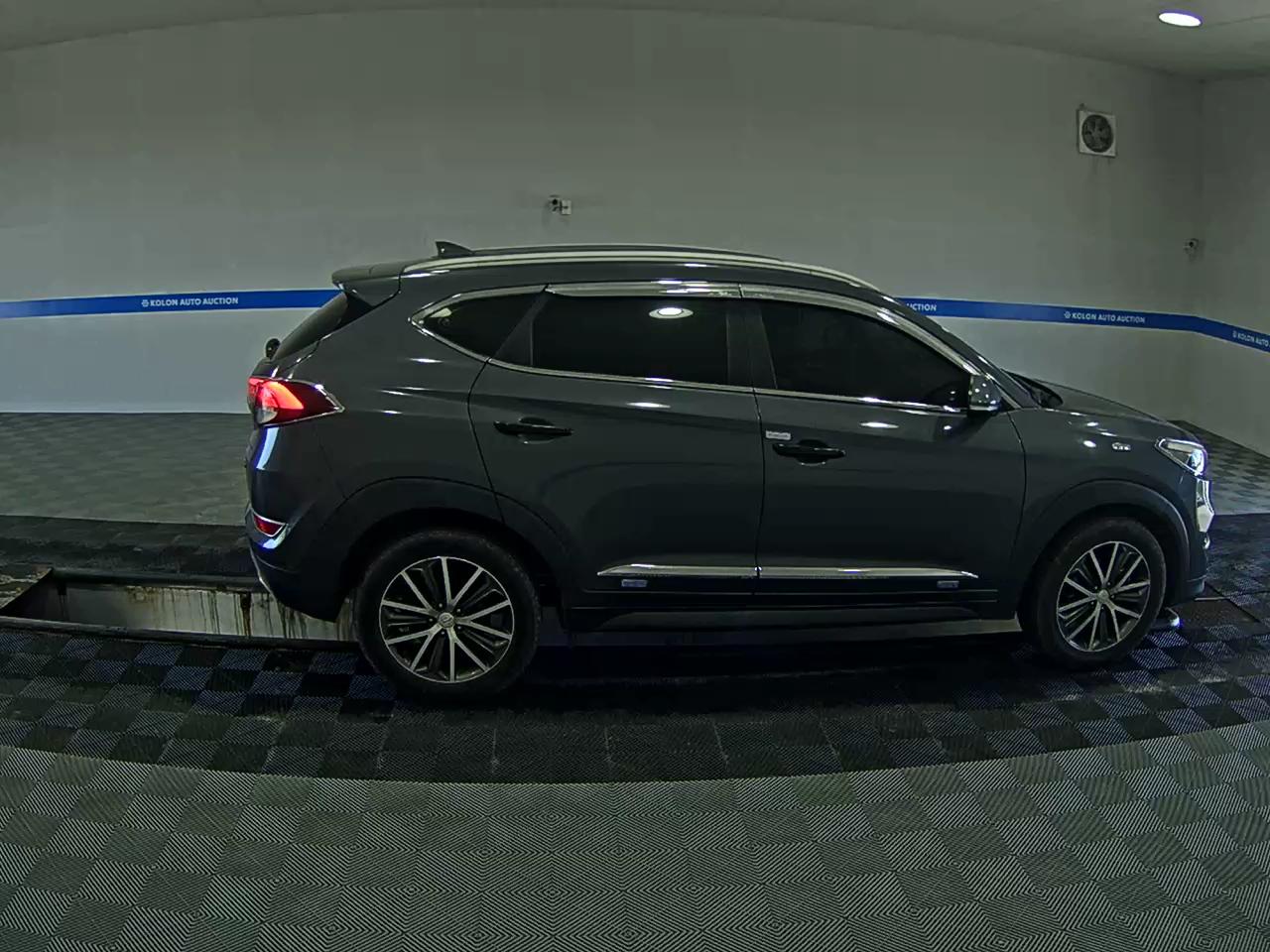 HYUNDAI ALL NEW TUCSON DIESEL R2.0 2WD MODERN 2017 - zdjęcie 4