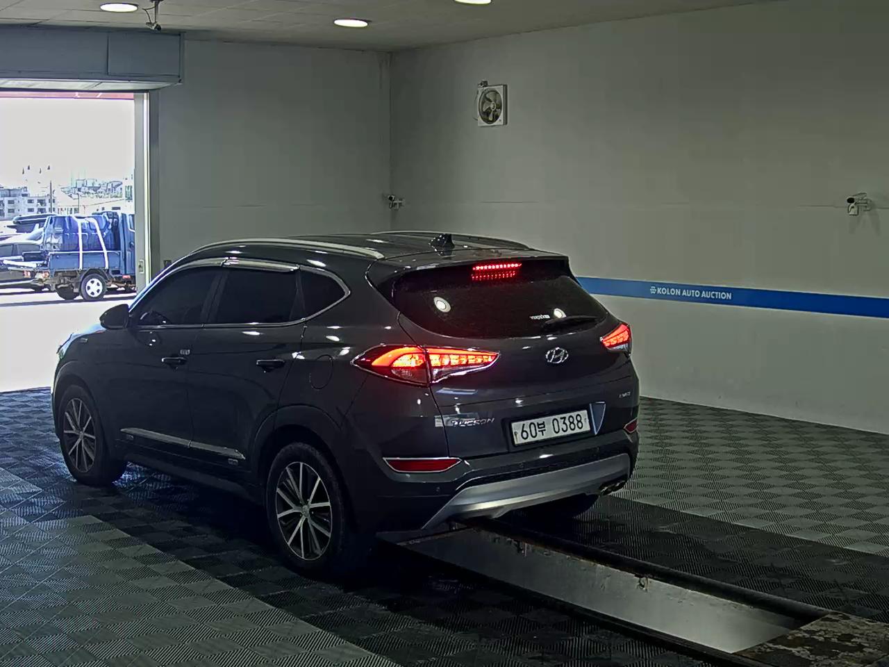 HYUNDAI ALL NEW TUCSON DIESEL R2.0 2WD MODERN 2017 - zdjęcie 6