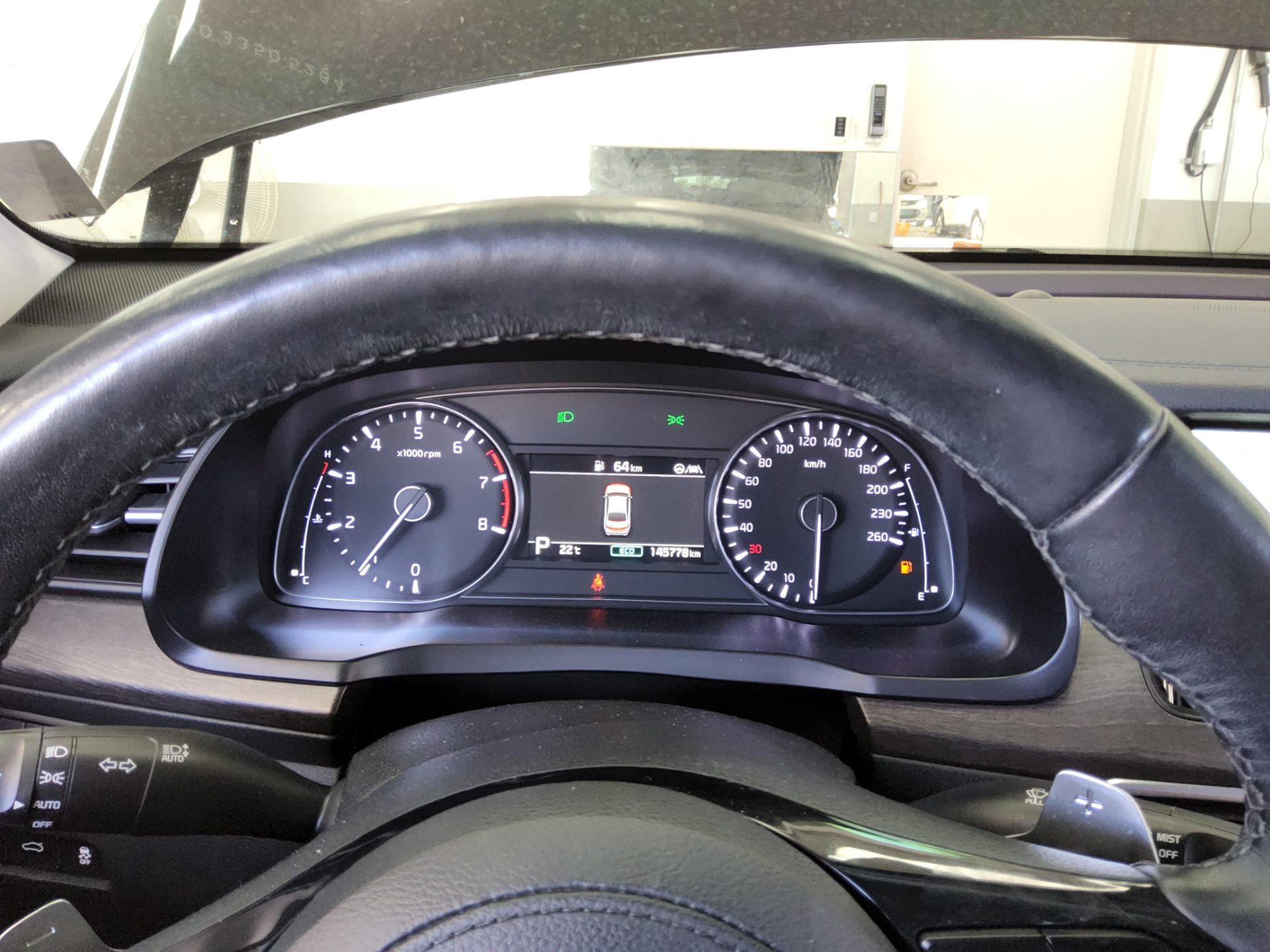 KIA K7 PREMIER 3.0 GDi SIGNATURE 2020 - zdjęcie 9