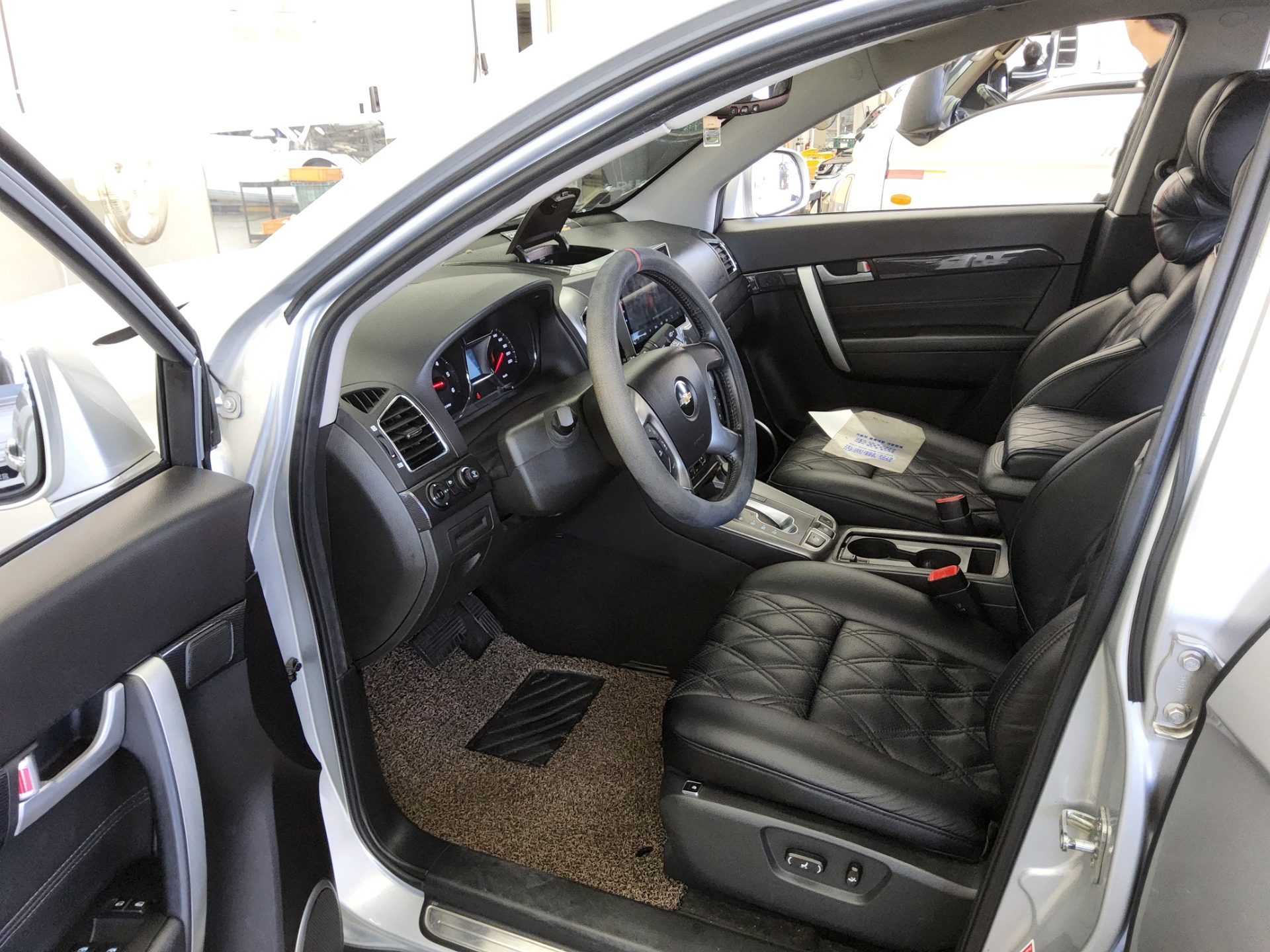 CHEVROLET (DAEWOO) CAPTIVA DIESEL 2.0 2WD LT PREMIUM 2015 - zdjęcie 10