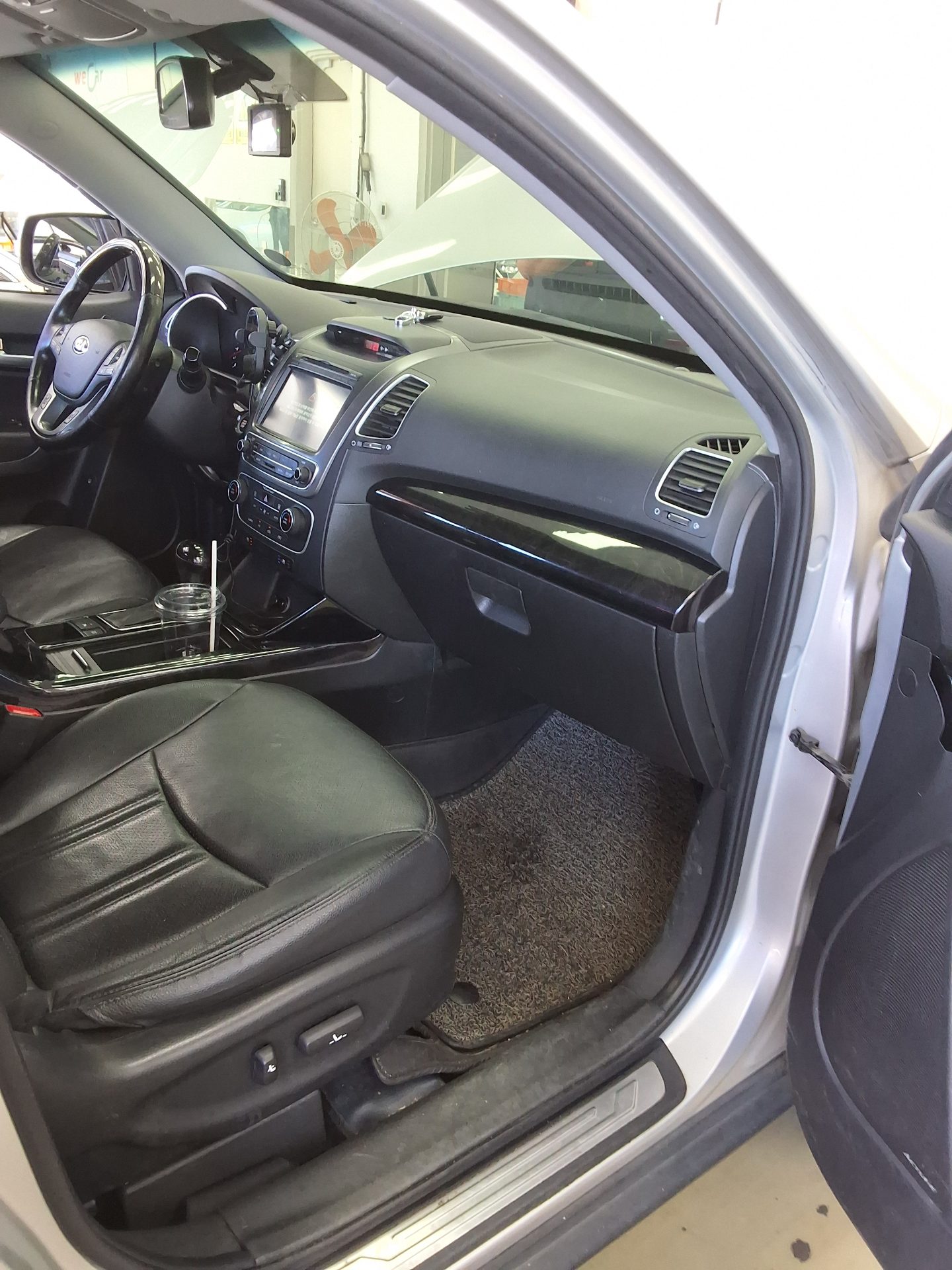 KIA NEW SORENTO R R2.0 4WD NOBLESSE 2014 - zdjęcie 14