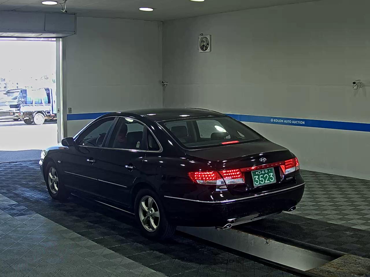 HYUNDAI GRANDEUR TG Q270 BASE MODEL 2006 - zdjęcie 6