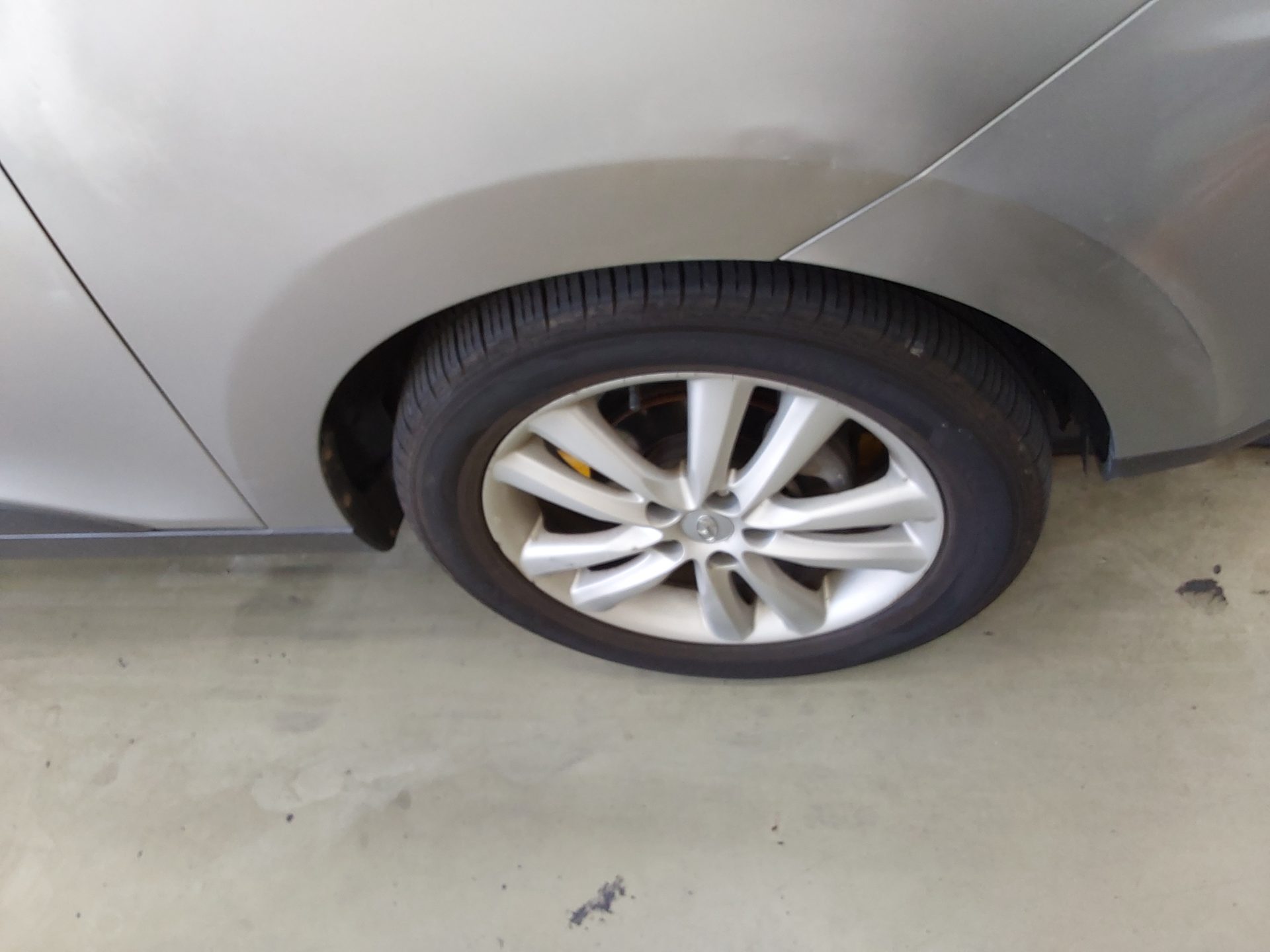 HYUNDAI TUCSON ix DIESEL R20 2WD LX20 PREMIER 2010 - zdjęcie 23