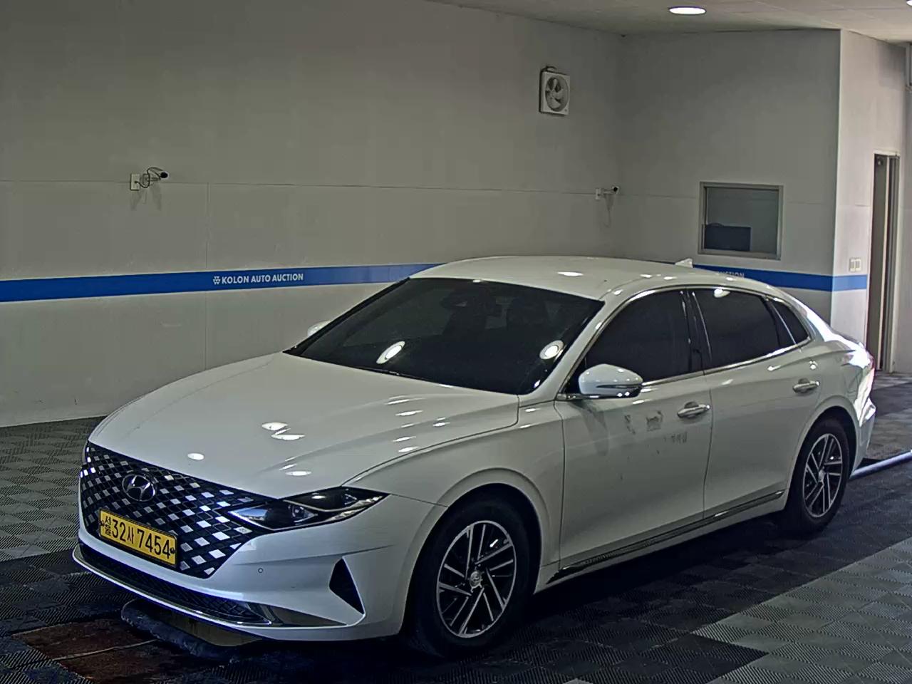 HYUNDAI THE NEW GRANDEUR IG LPi 3.0 BUSINESS DELUXE TYPE 2022 - zdjęcie 2