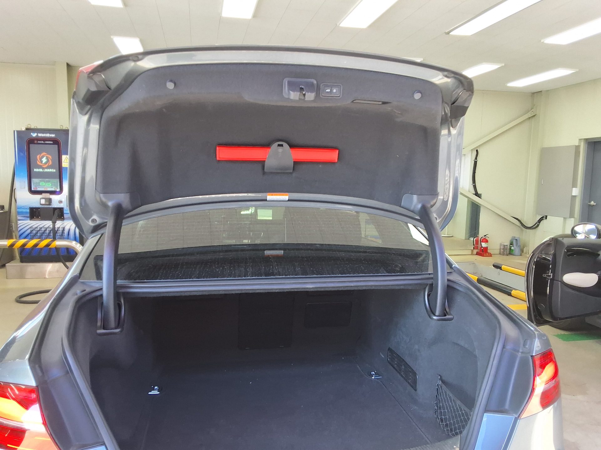 AUDI A8 (3RD GEN) 50 TDI QUATTRO LWB 2015 - zdjęcie 16
