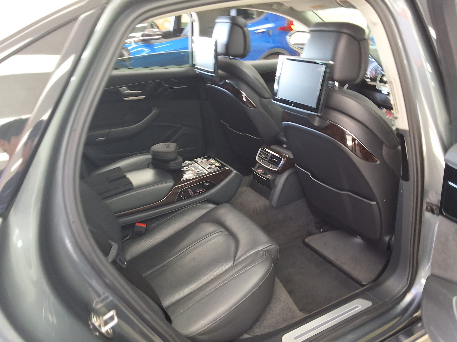 AUDI A8 (3RD GEN) 50 TDI QUATTRO LWB 2015 - zdjęcie 14