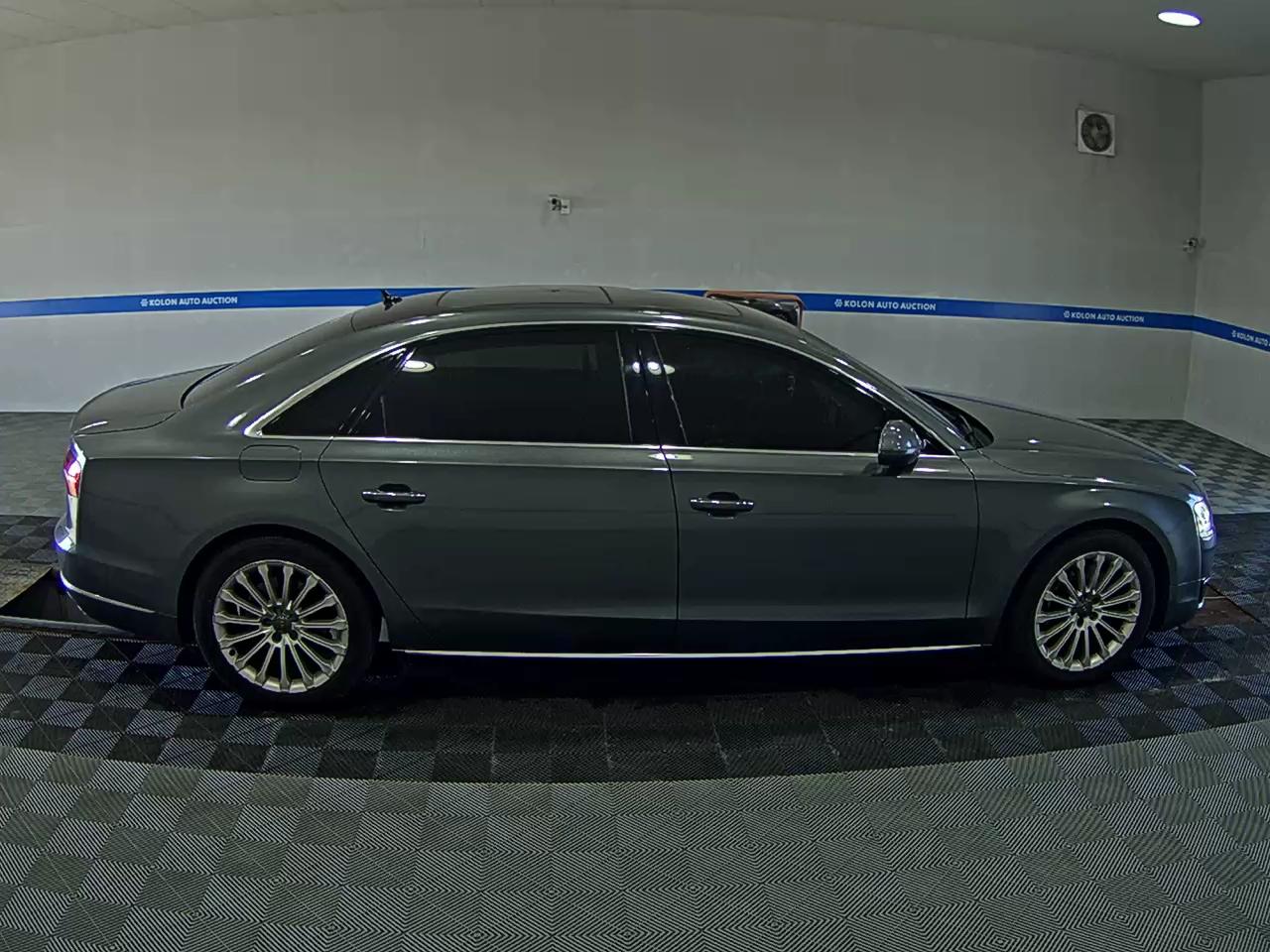 AUDI A8 (3RD GEN) 50 TDI QUATTRO LWB 2015 - zdjęcie 4
