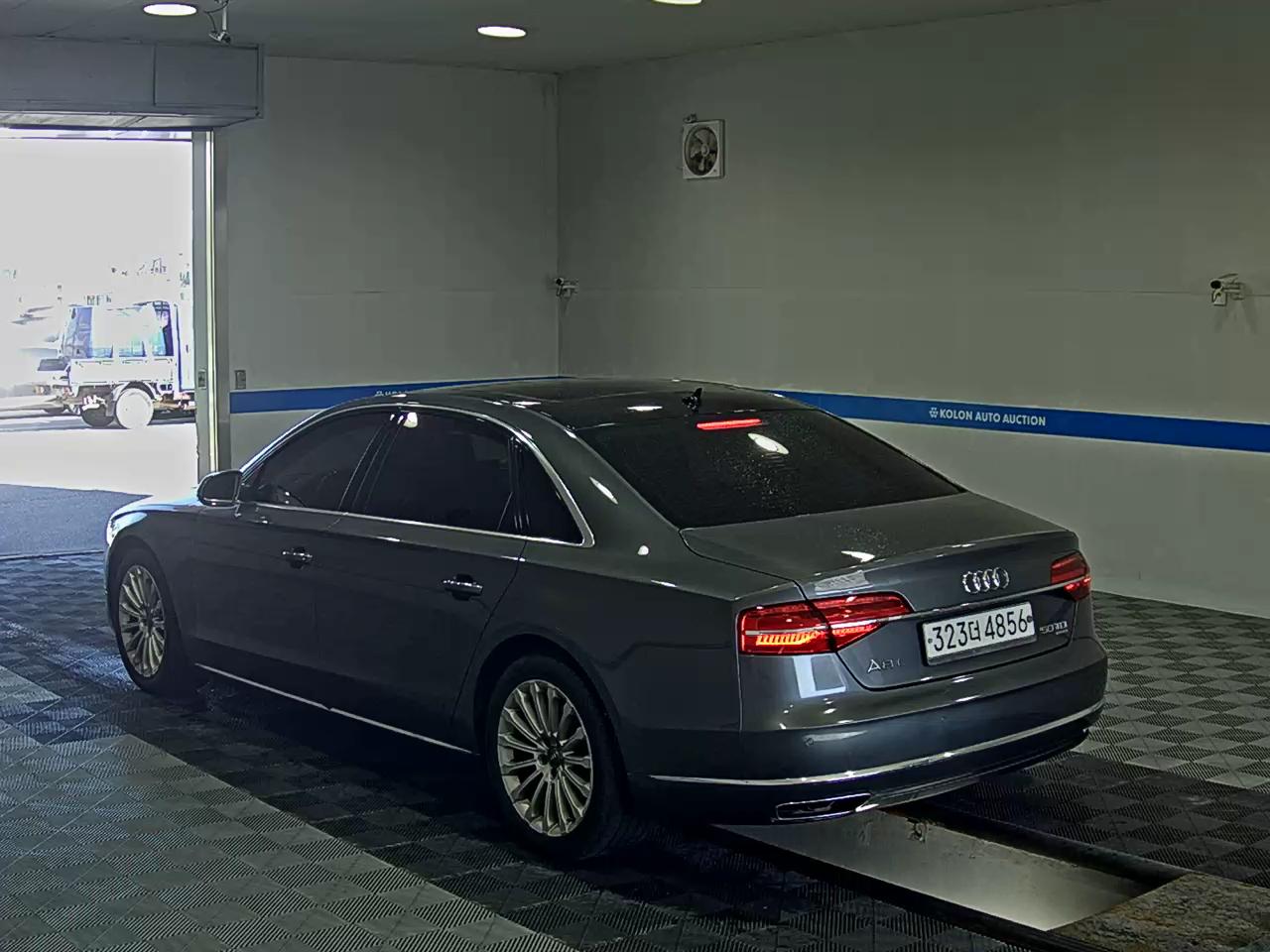 AUDI A8 (3RD GEN) 50 TDI QUATTRO LWB 2015 - zdjęcie 6