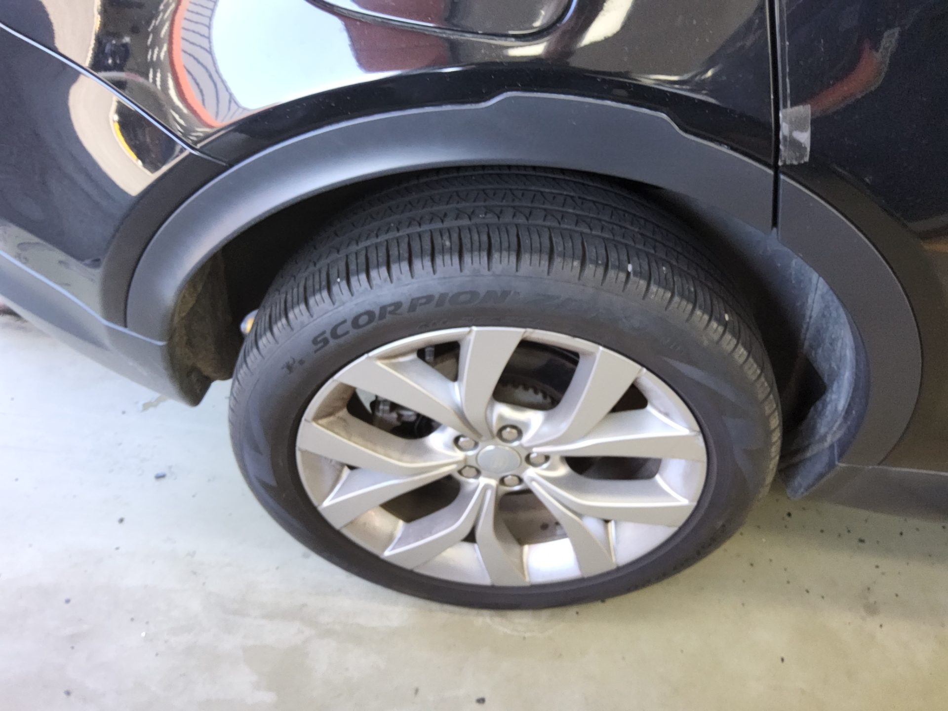 LAND ROVER DISCOVERY SPORT 2.0 P250 SE 2023 - zdjęcie 27