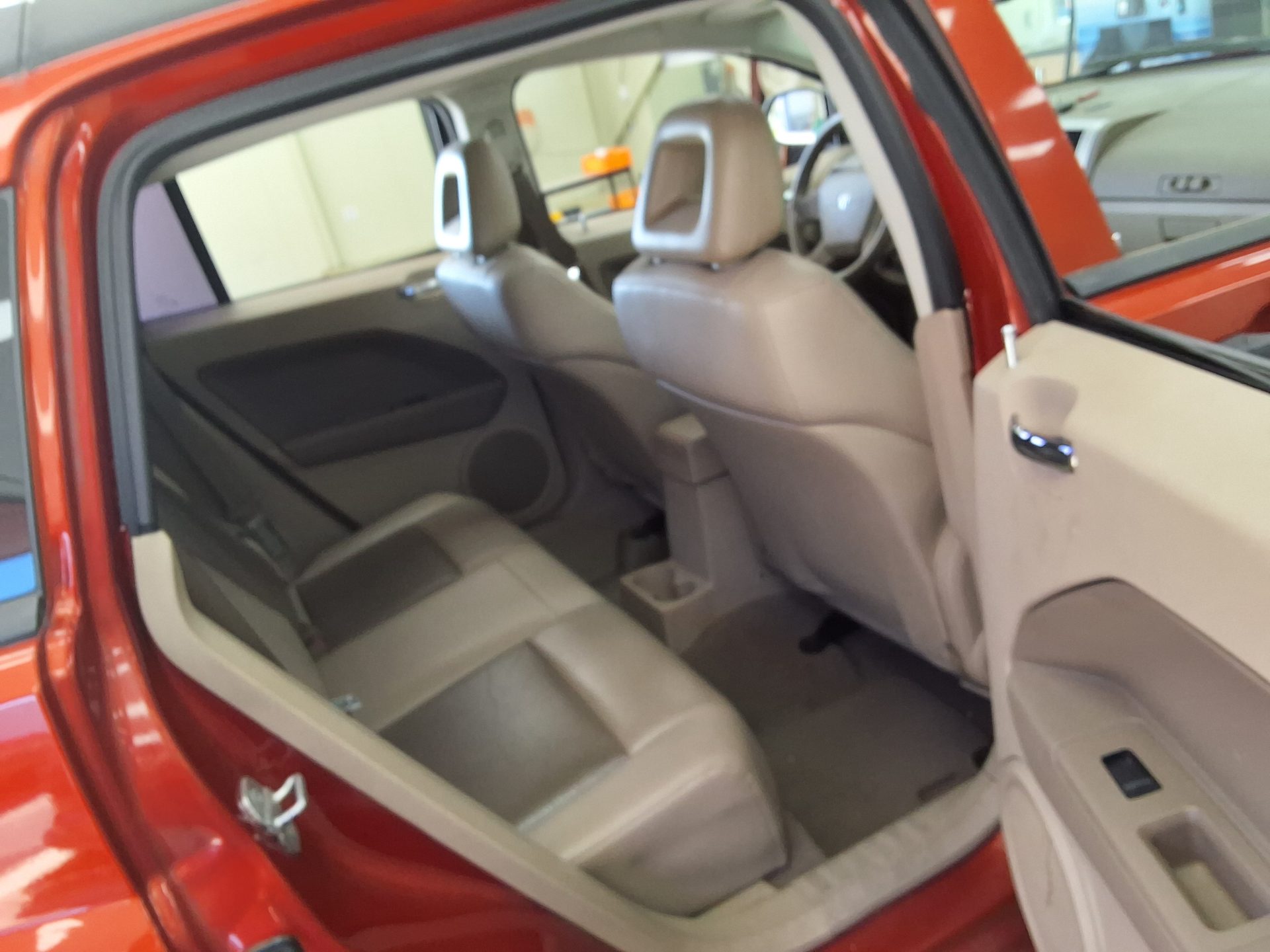 DODGE CALIBER 2.0 SXT 2007 - zdjęcie 14