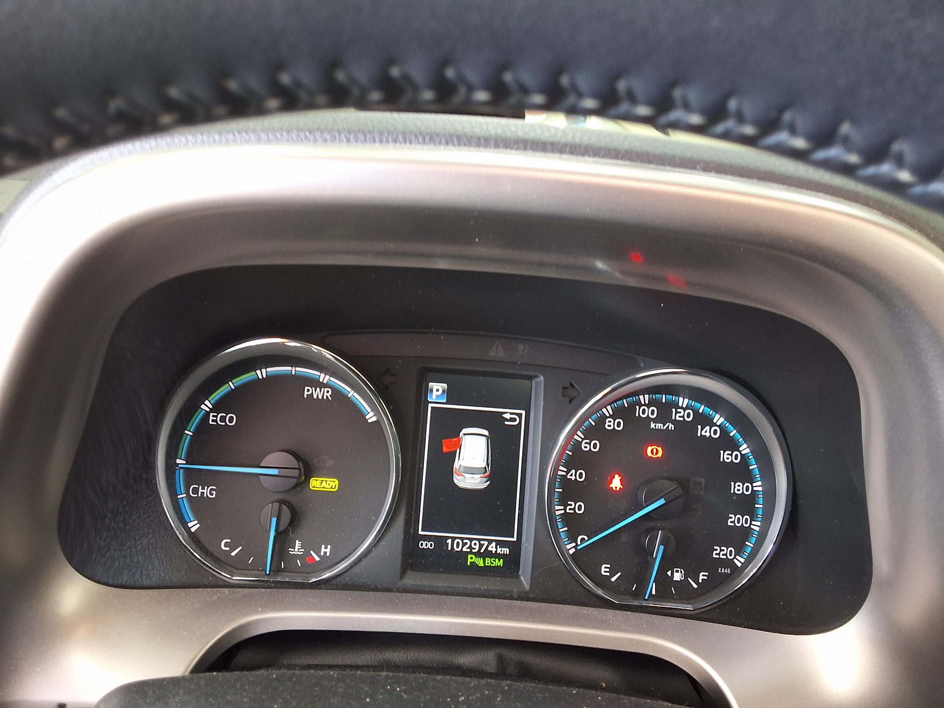 TOYOTA RAV4 (4TH GEN) 2.5 4WD HYBRID 2016 - zdjęcie 10