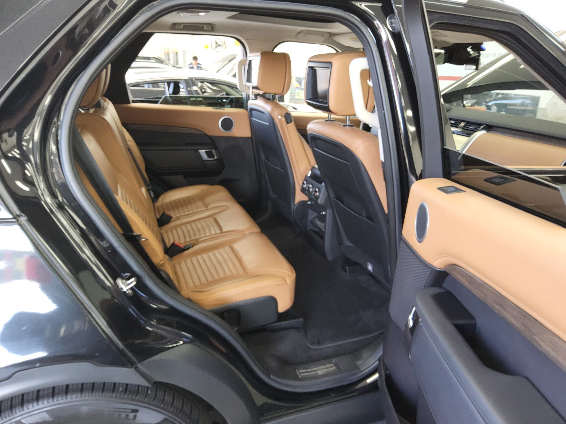 LAND ROVER DISCOVERY 5 3.0 TD6 HSE LUXURY 2018 - zdjęcie 13