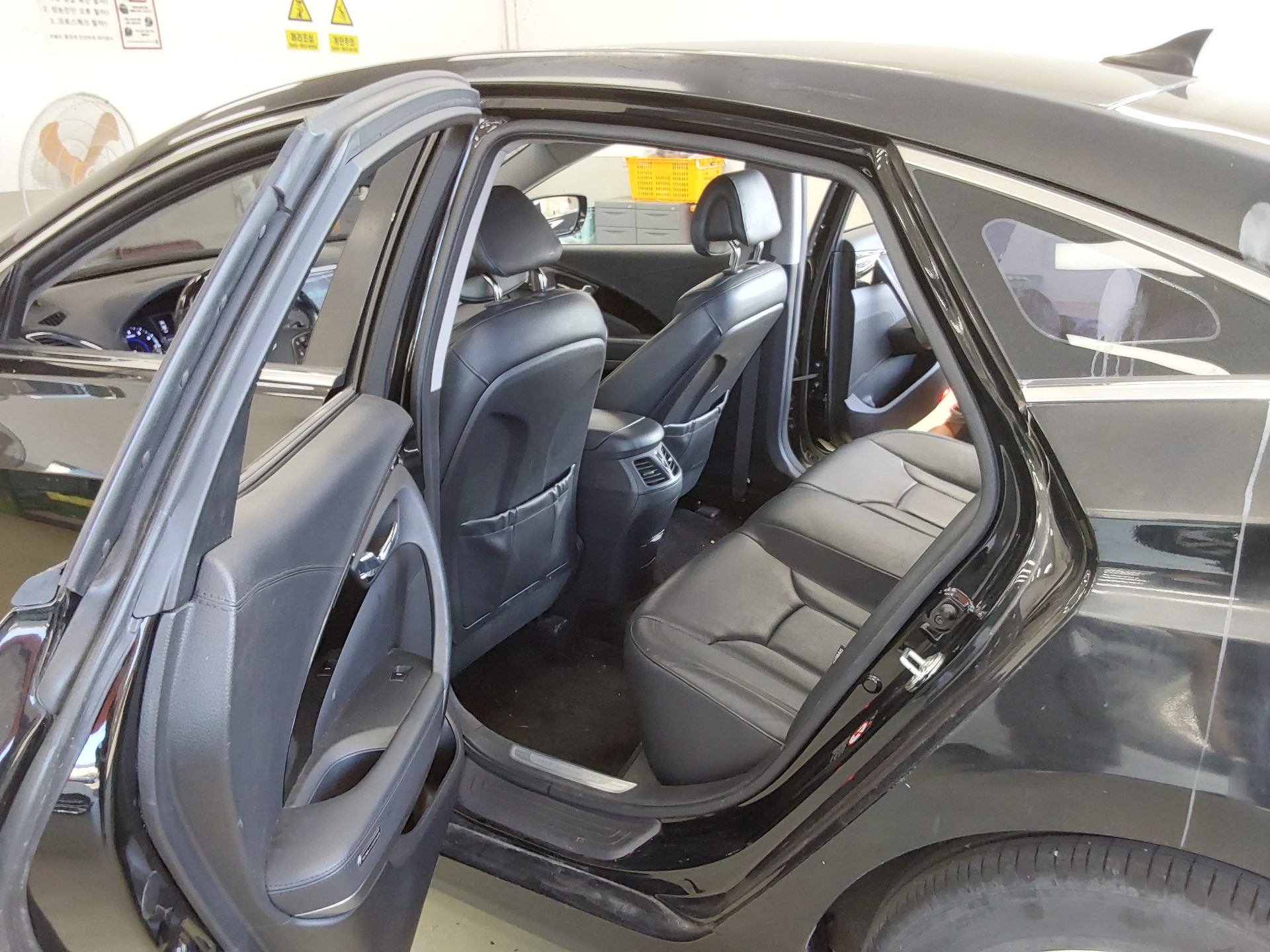 HYUNDAI GRANDEUR HG HG 240 LUXURY 2012 - zdjęcie 12