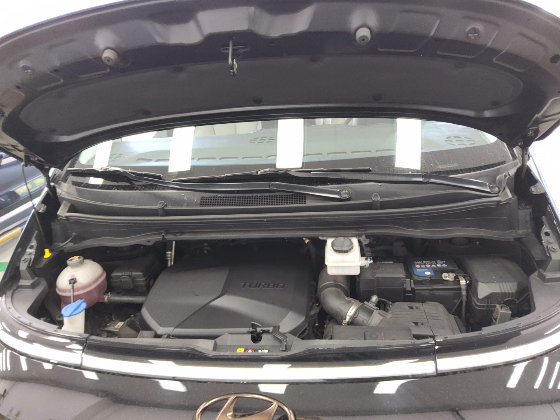 HYUNDAI STARIA 2.2 DIESEL LIMOUSINE 7-SEATER 2WD 2022 - zdjęcie 20