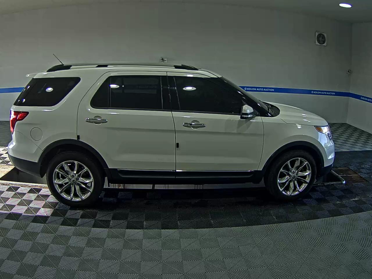 FORD EXPLORER (5TH GEN) 3.5 V6 4WD LIMITED 2013 - zdjęcie 4