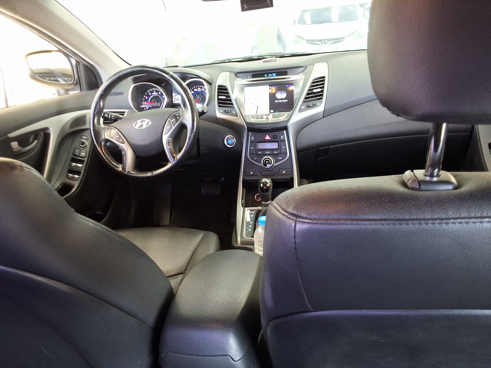 HYUNDAI THE NEW AVANTE MD 1.6 GDi MODERN 2014 - zdjęcie 11