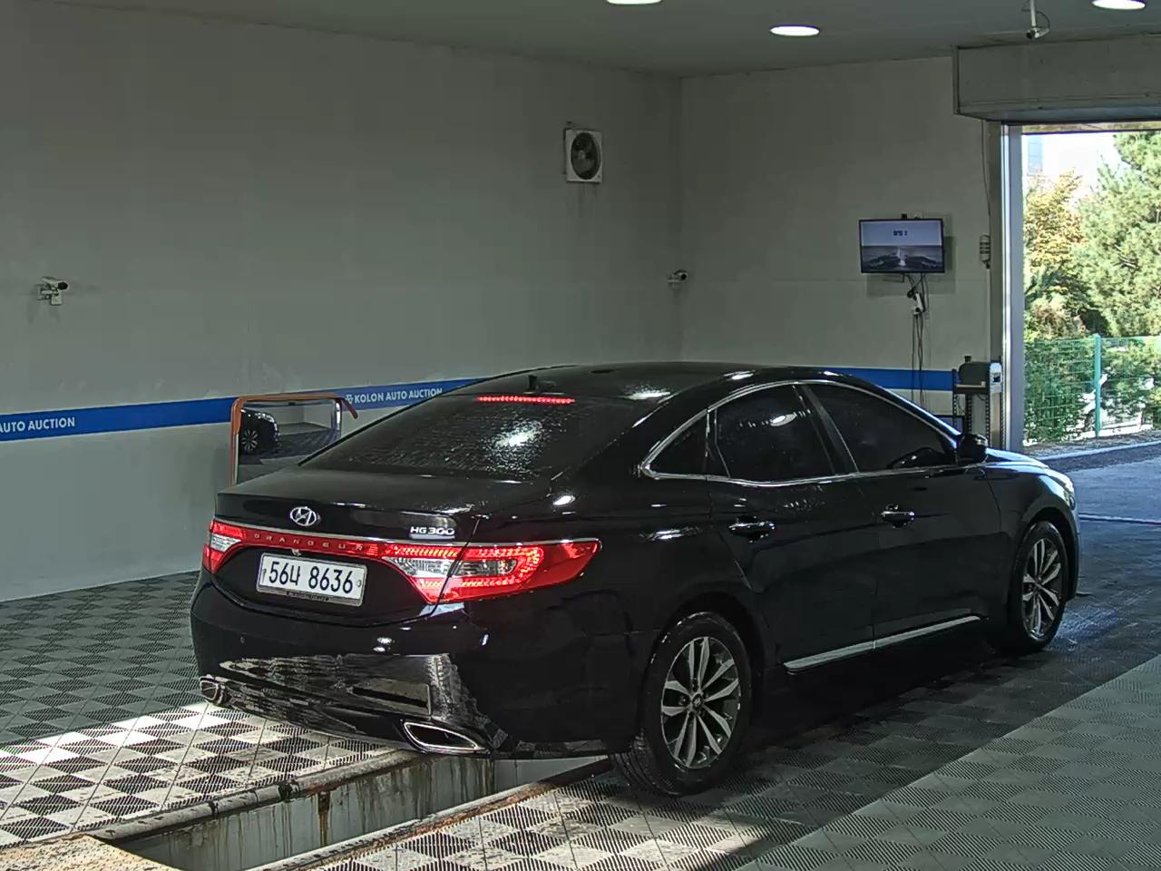 HYUNDAI GRANDEUR HG HG 240 LUXURY 2012 - zdjęcie 5