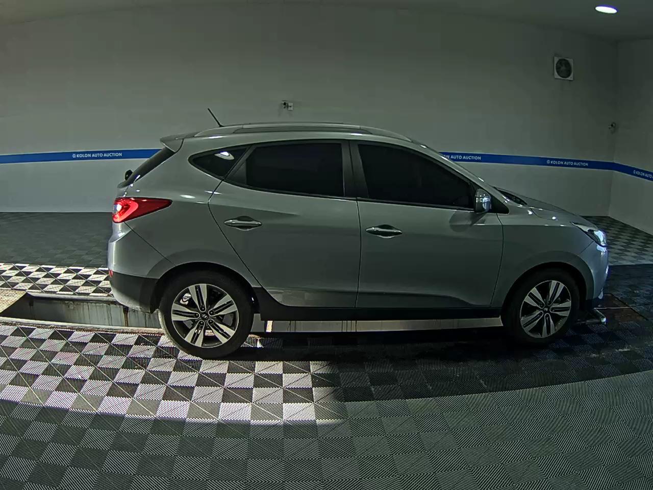 HYUNDAI NEW TUCSON ix DIESEL R2.0 2WD SMART SPECIAL 2014 - zdjęcie 4