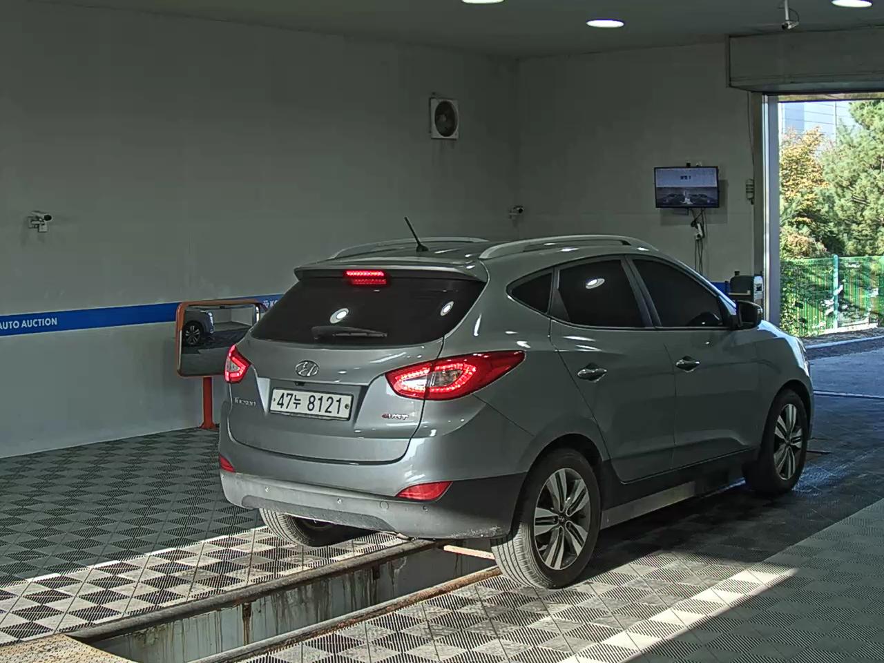 HYUNDAI NEW TUCSON ix DIESEL R2.0 2WD SMART SPECIAL 2014 - zdjęcie 5
