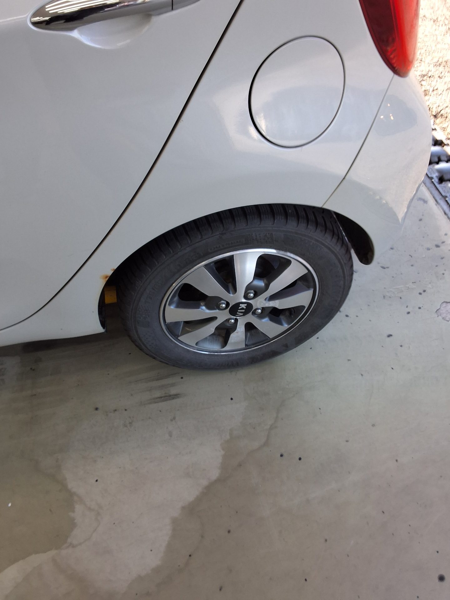 KIA ALL NEW MORNING GASOLINE DELUXE TRENDY 2015 - zdjęcie 21
