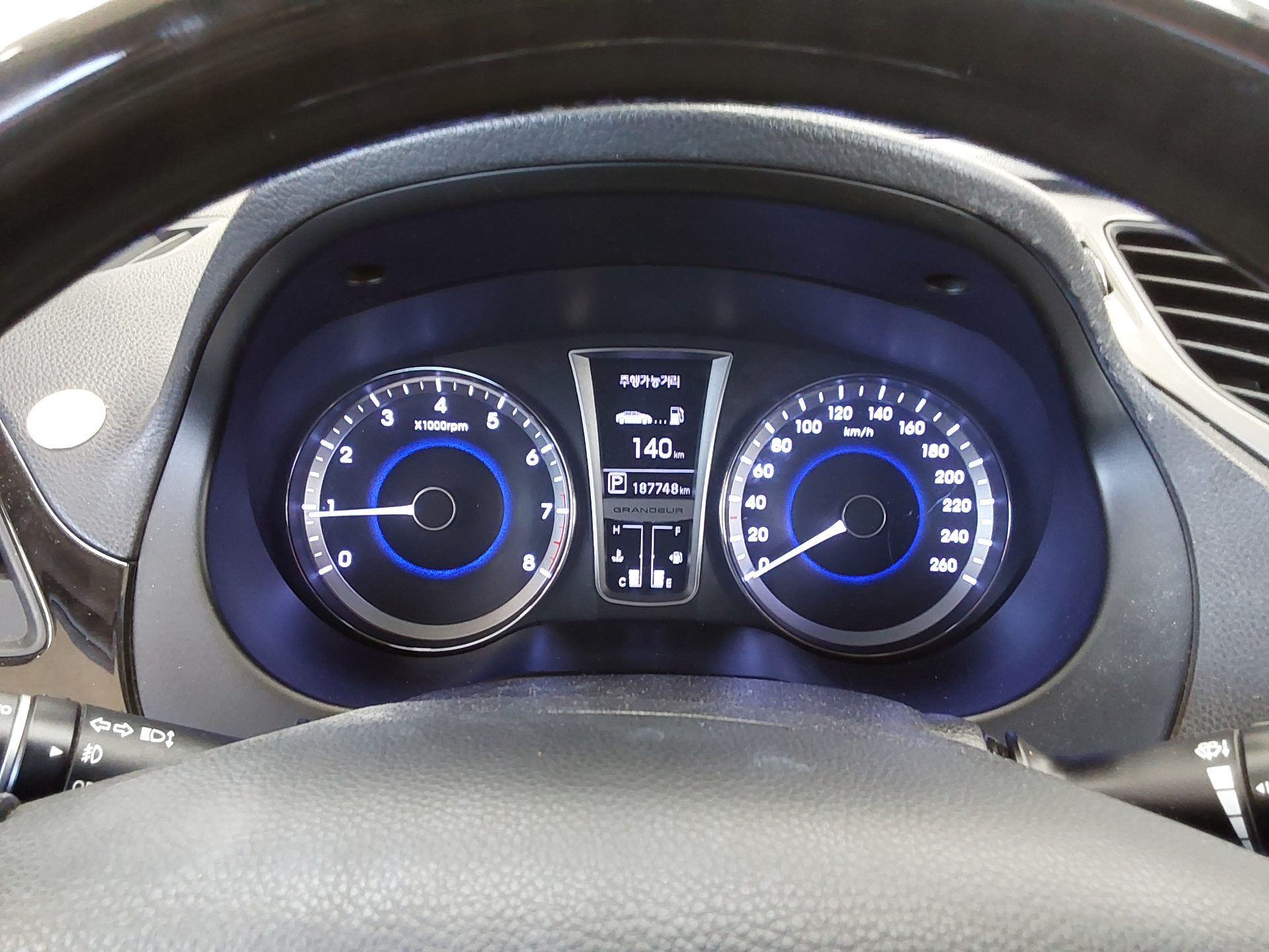 HYUNDAI GRANDEUR HG HG 300 PRIME 2011 - zdjęcie 9