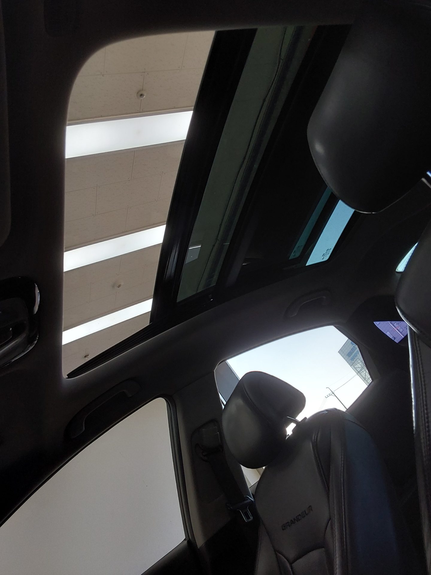 HYUNDAI GRANDEUR HG HG 300 PRIME 2011 - zdjęcie 18