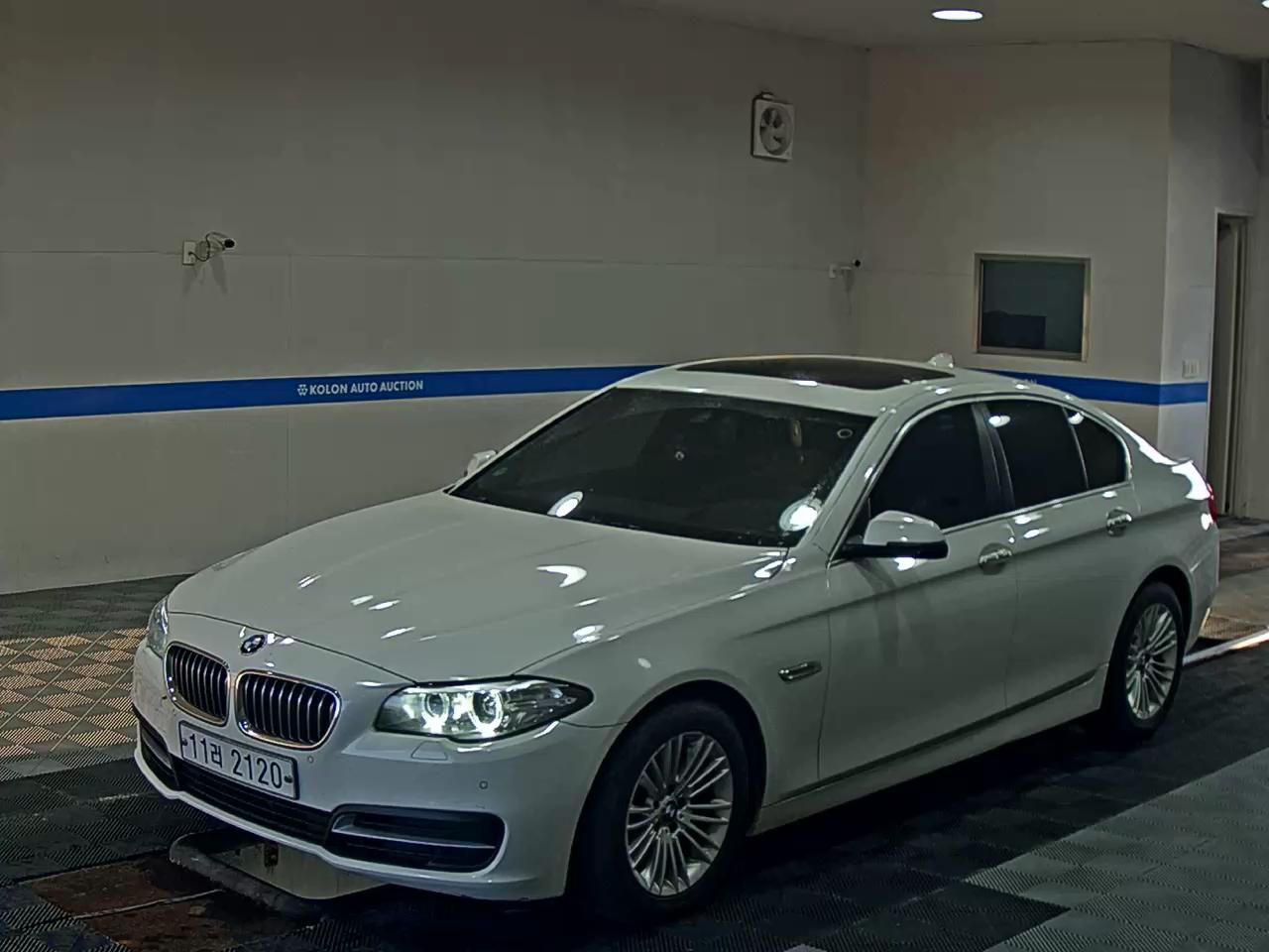 BMW 5 SERIES (6TH GEN) 520d xDRIVE 2014 - zdjęcie 2