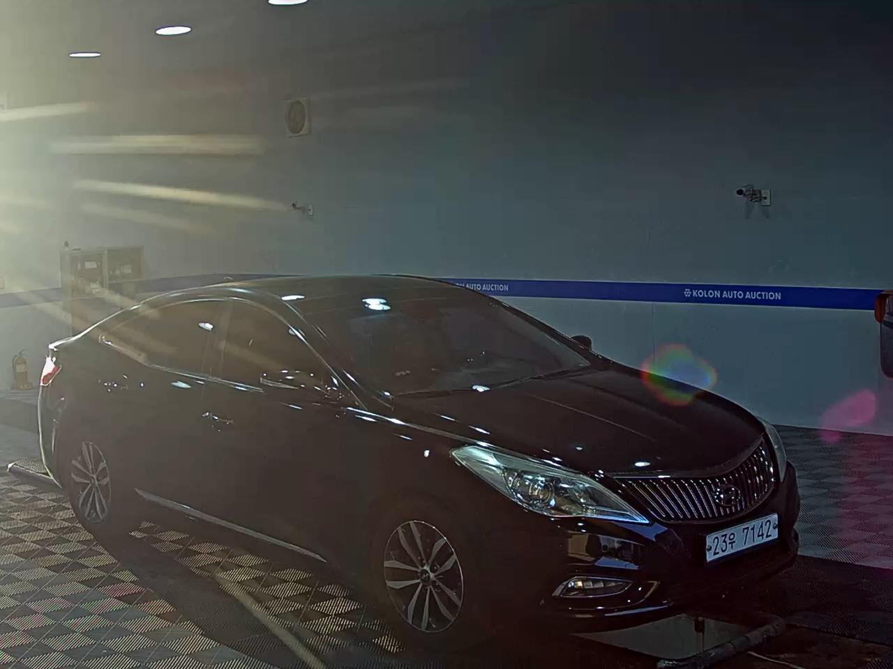 HYUNDAI GRANDEUR HG HG 300 PRIME 2011 - zdjęcie 3