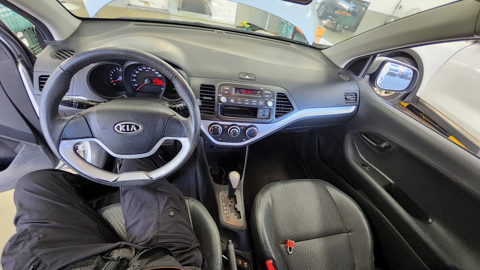 KIA ALL NEW MORNING GASOLINE DELUXE 2012 - zdjęcie 11