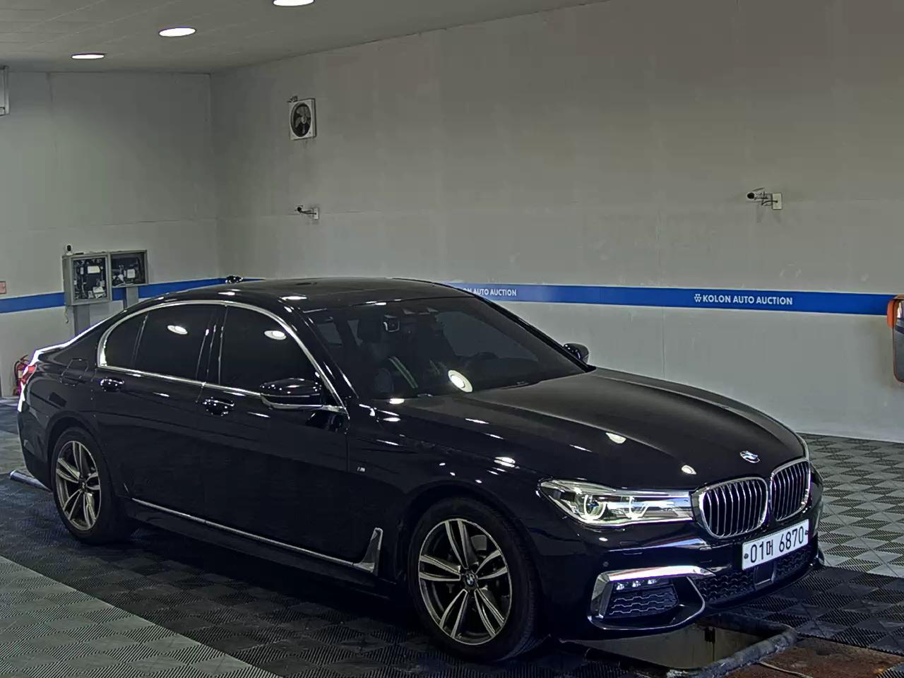 BMW 7 SERIES (6TH GEN) 730d xDRIVE M SPORT PACK 2018 - zdjęcie 3