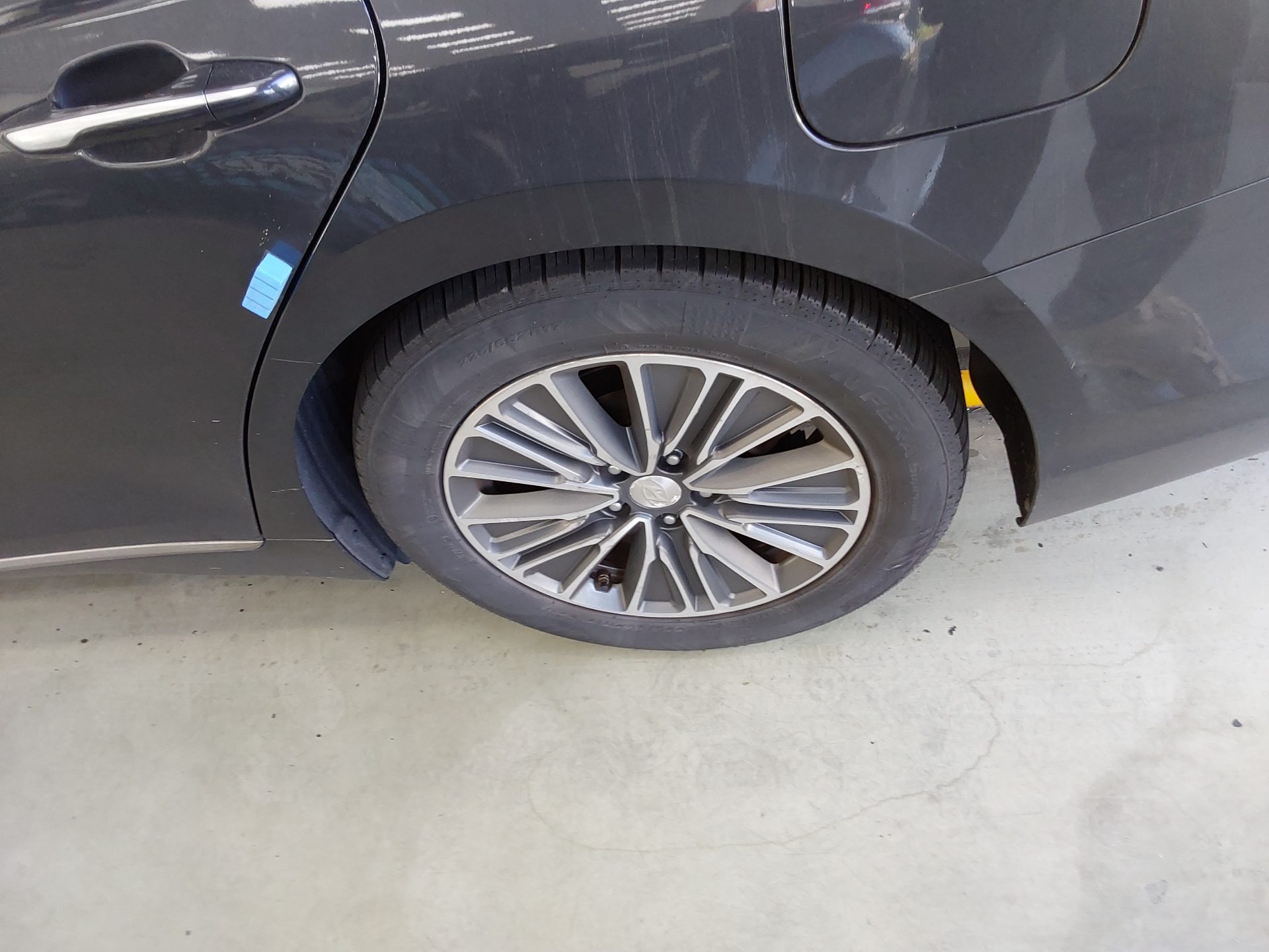 HYUNDAI GRANDEUR IG HYBRID 2.4 HEV EXCLUSIVE SPECIAL 2019 - zdjęcie 21