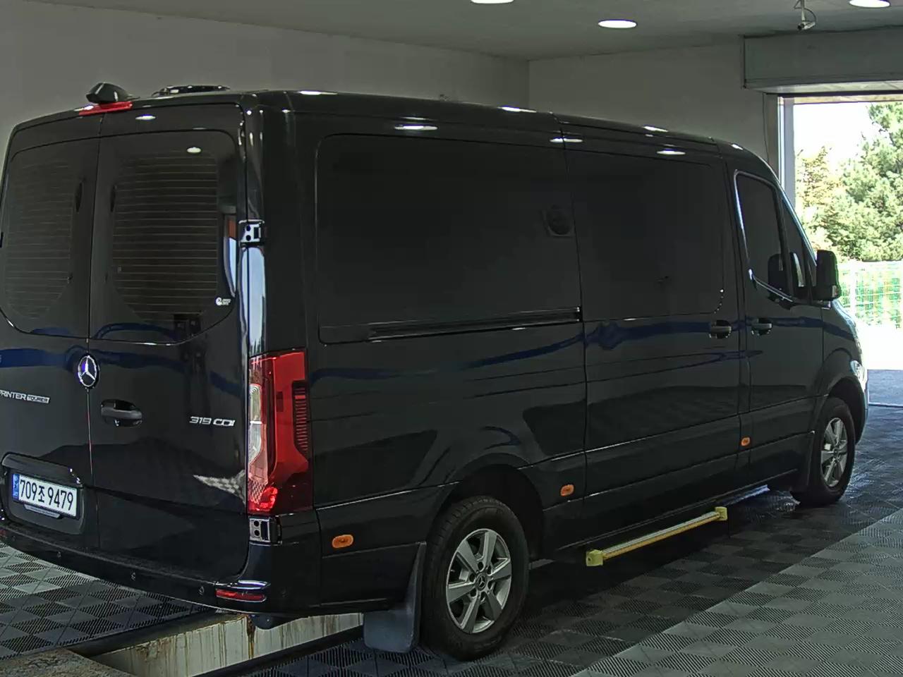 MERCEDES-BENZ SPRINTER (3RD GEN) 319 CDI BASE MODEL 2022 - zdjęcie 5