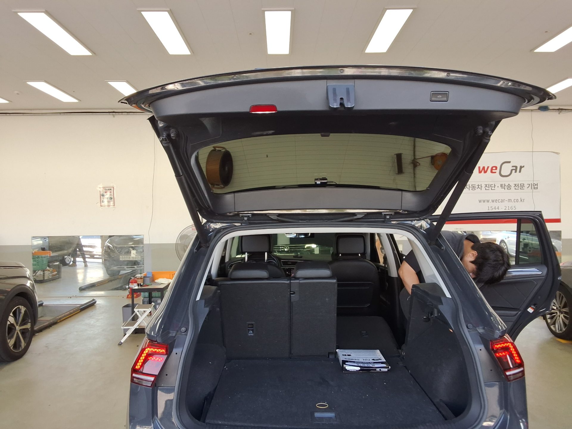 VOLKSWAGEN TIGUAN (2ND GEN) 2.0 TDI PRESTIGE 2020 - zdjęcie 15