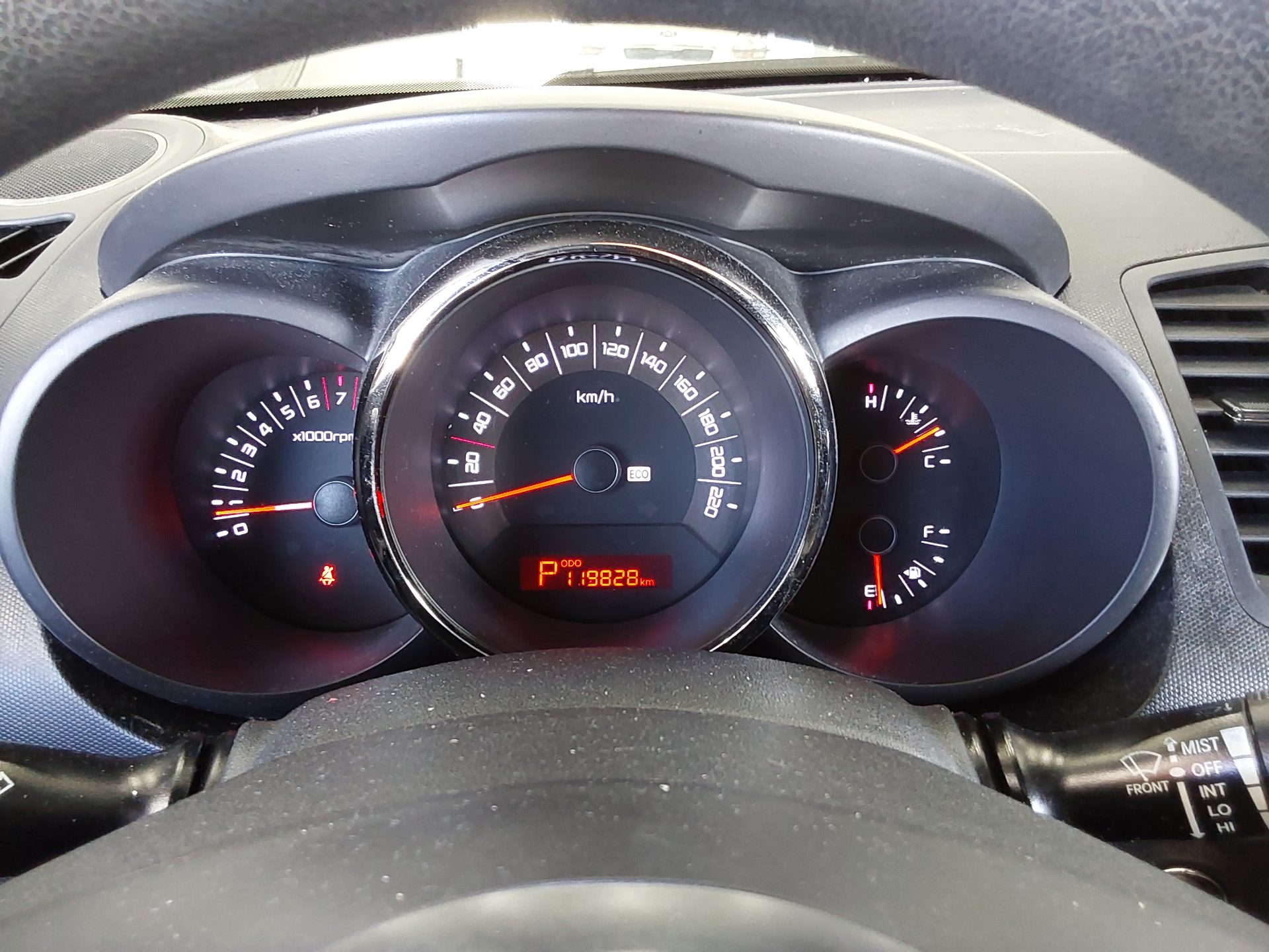 KIA SOUL 1.6 CVVT U SMART 2011 - zdjęcie 9