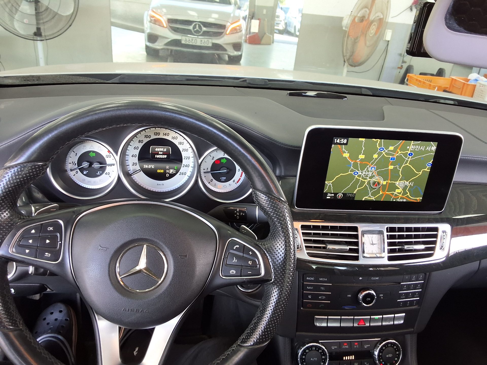 MERCEDES-BENZ CLS-CLASS (2ND GEN) CLS250 d 4MATIC 2016 - zdjęcie 17