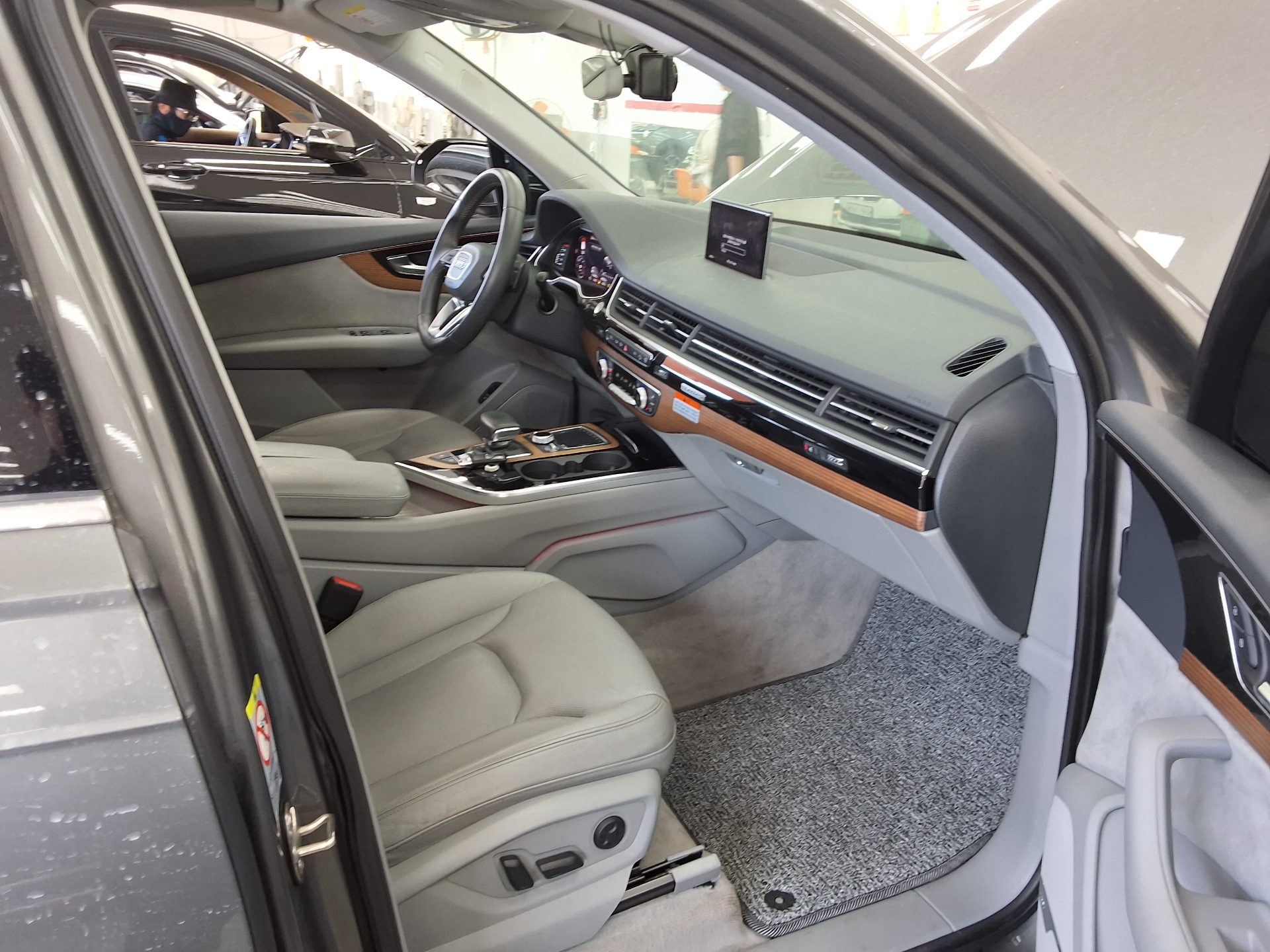 AUDI Q7 (2ND GEN) 35 TDI QUATTRO PREMIUM TECH 2016 - zdjęcie 14