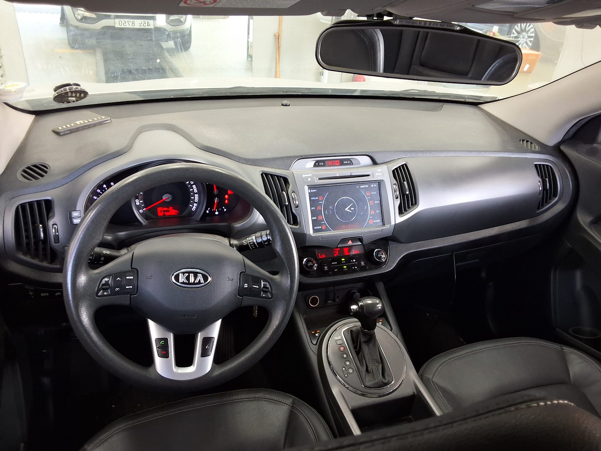 KIA SPORTAGE R DIESEL R2.0 2WD TLX PREMIUM MODEL 2012 - zdjęcie 11