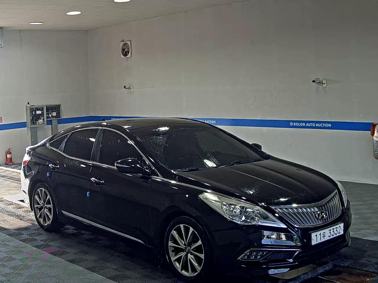HYUNDAI GRANDEUR HG HG 300 PREMIUM 2016 - zdjęcie 3