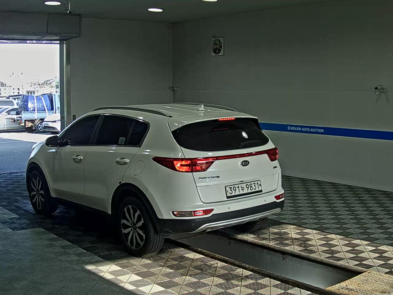 KIA NEW SPORTAGE R2.0 4WD NOBLESSE 2016 - zdjęcie 6